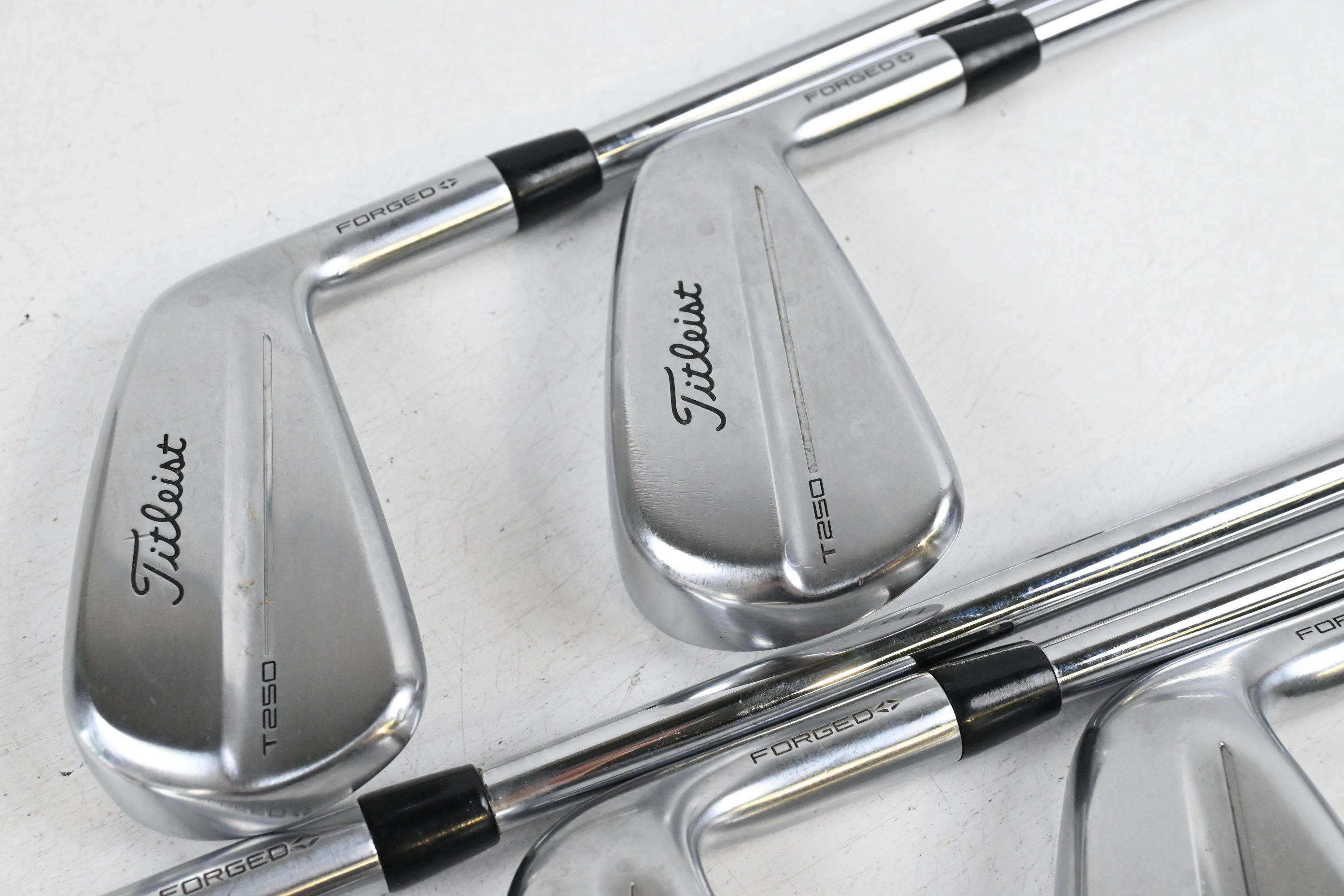Titleist T250 2025 Irons / 6-PW / Stiff Flex Project X Precision Shafts