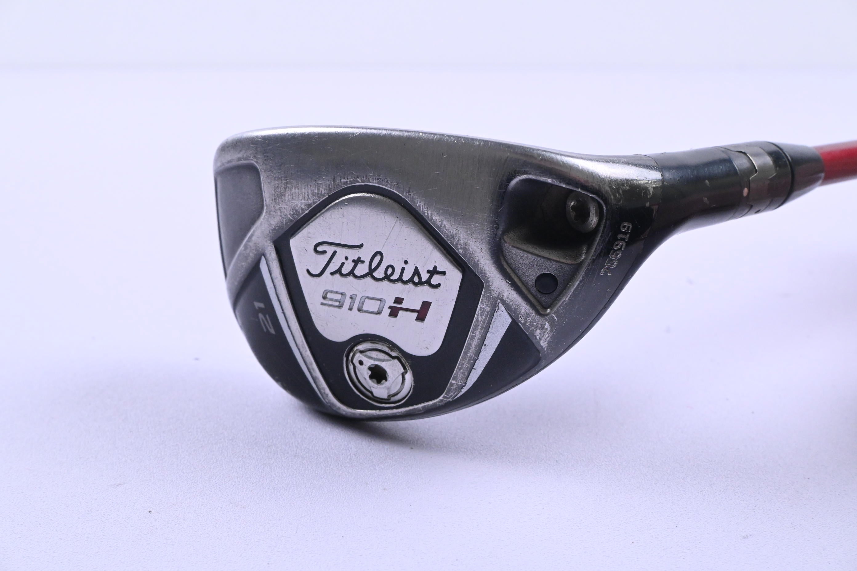 Titleist 910H #3 Hybrid / 21 Degree / Regular Flex Bassara 60 Shaft