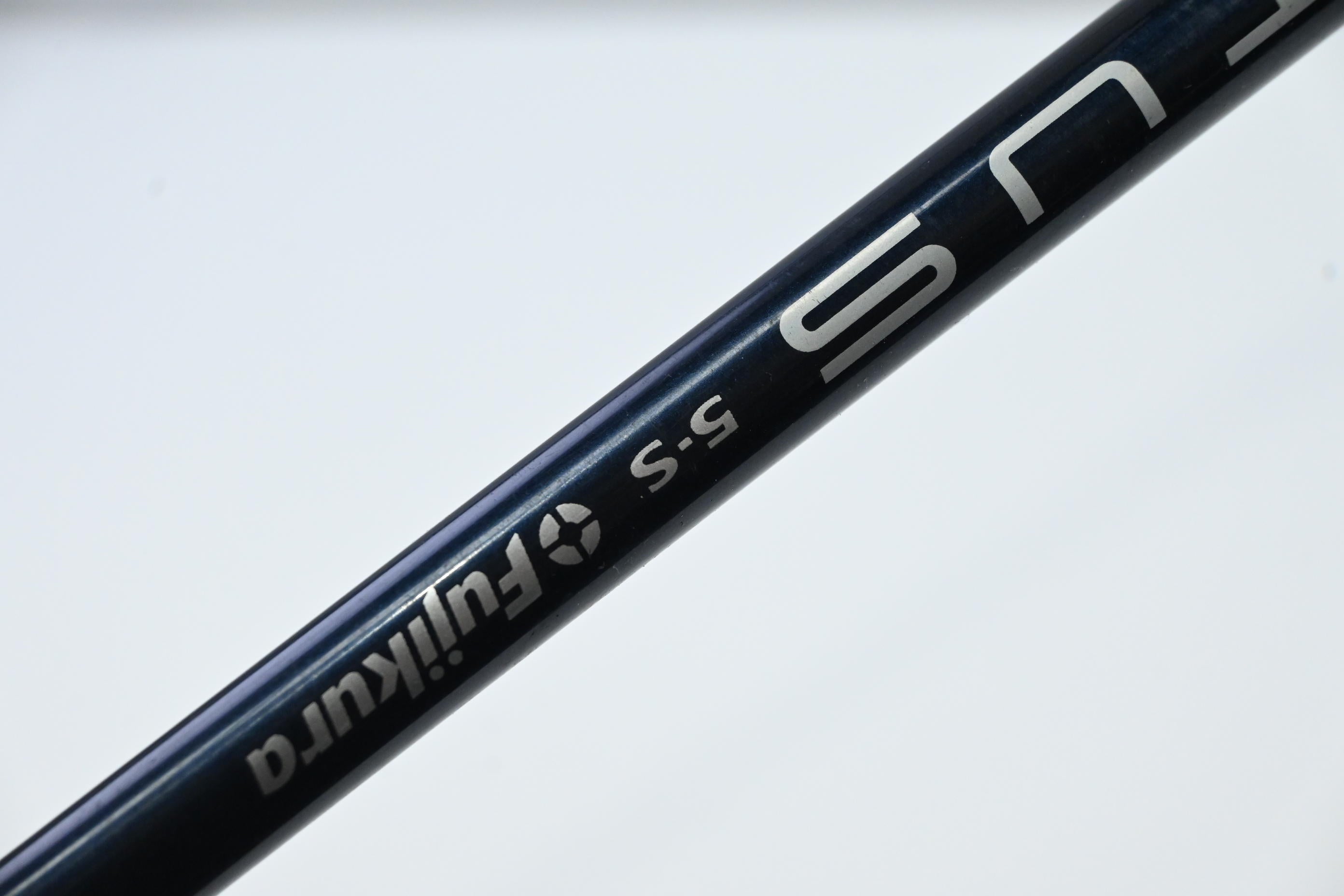 Taylormade Stealth Driver / 10.5 Degree / Stiff Flex Fujikura Ventus Blue 5
