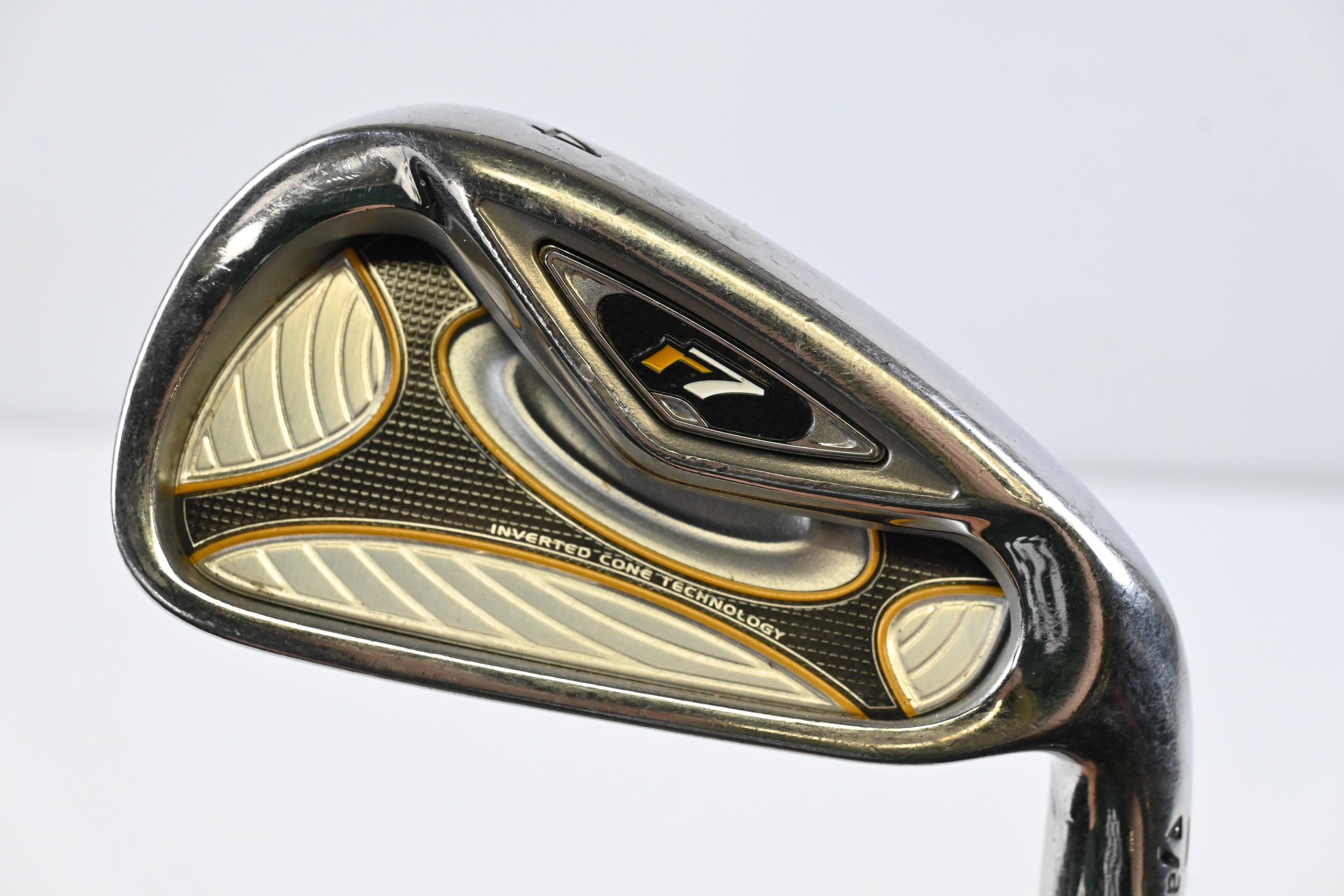 Taylormade R7 #4 Iron / 22 Degree / Regular Flex Taylormade T-Step 90 Shaft