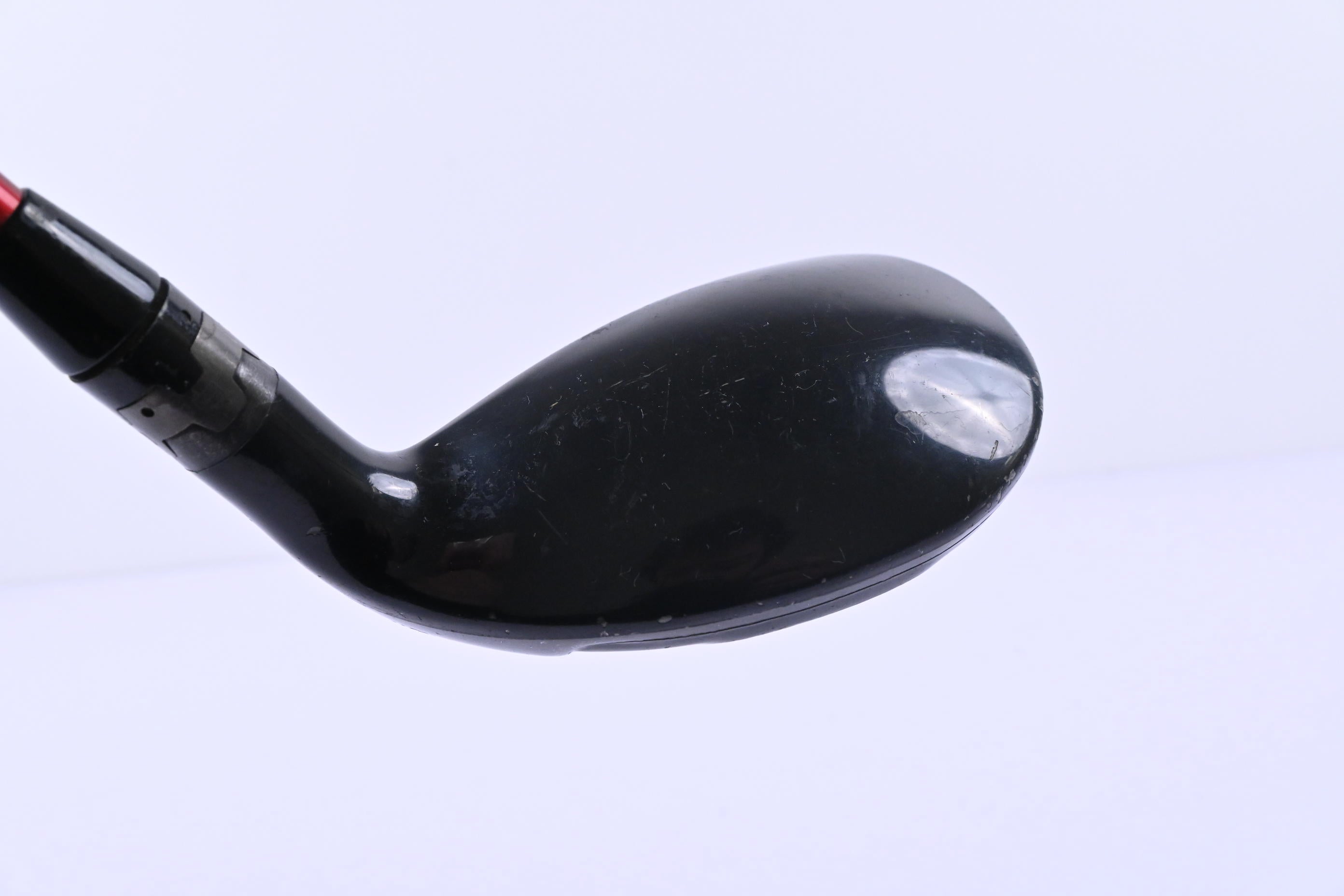 Titleist 910H #3 Hybrid / 21 Degree / Regular Flex Bassara 60 Shaft