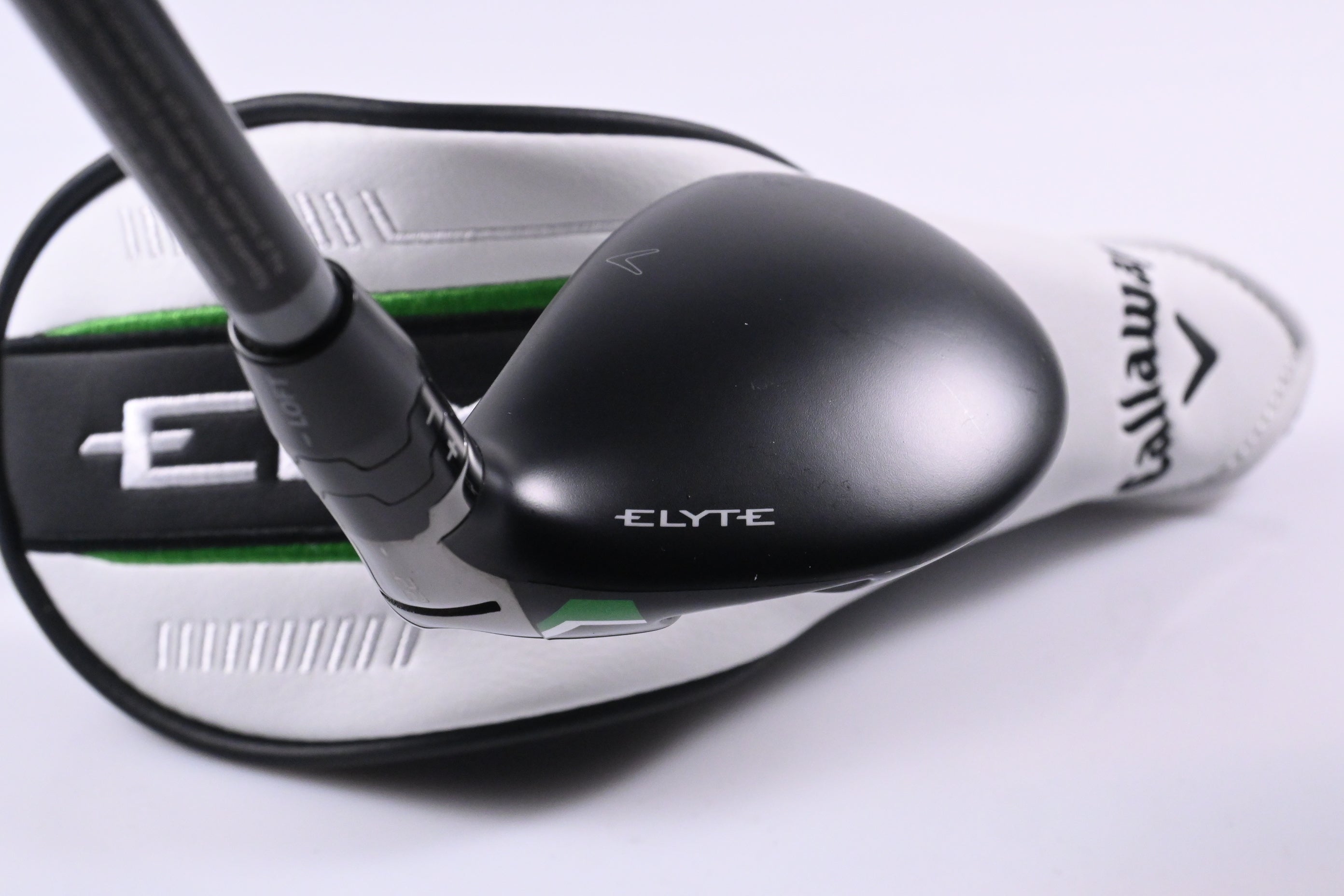 Callaway Elyte #4 Hybrid / 22 Degree / Regular Flex Denali Charcoal 60 Shaft