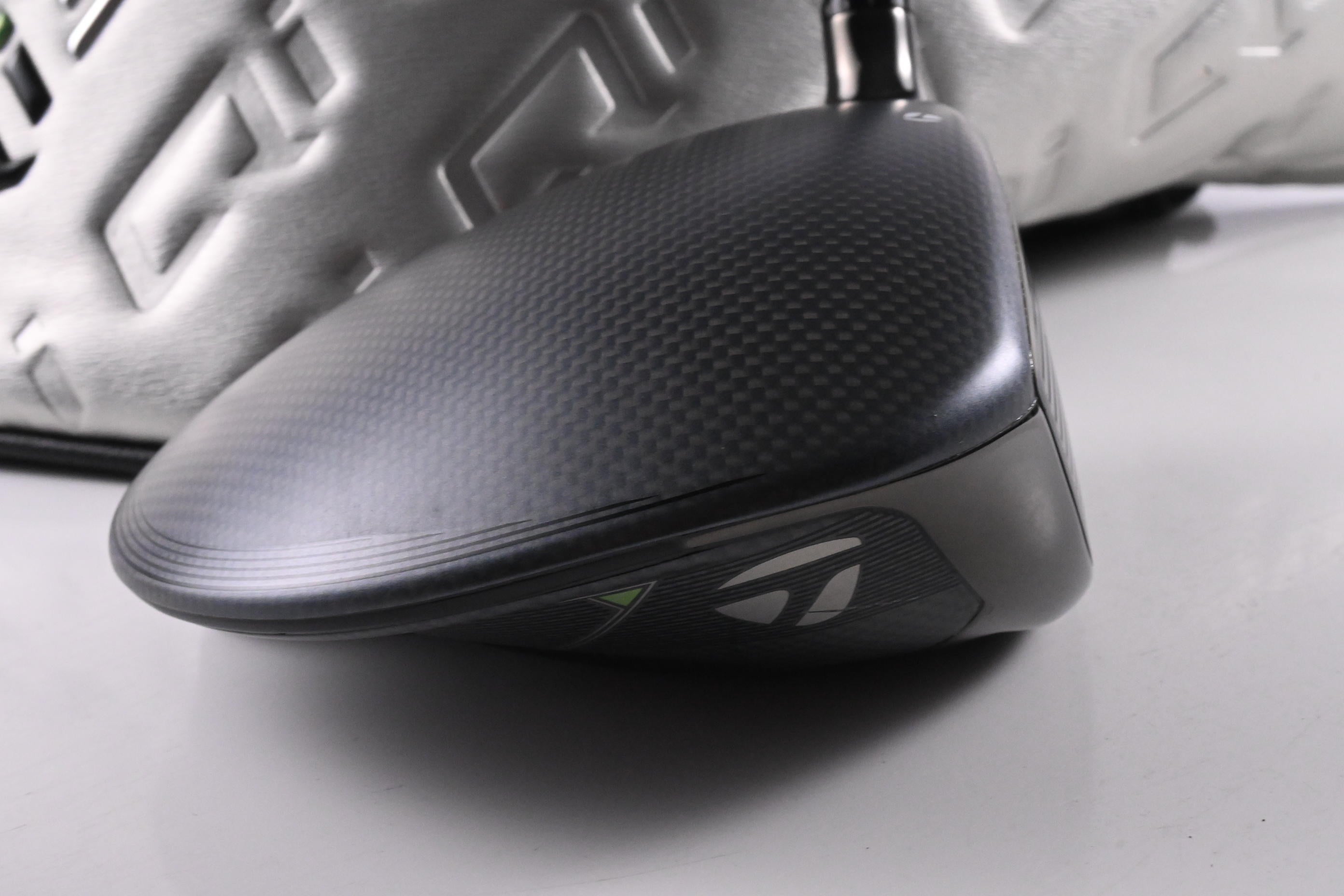 Taylormade Qi35 Driver / 9 Degree / Stiff Flex Fujikura Ventus Blue '25 5 Shaft
