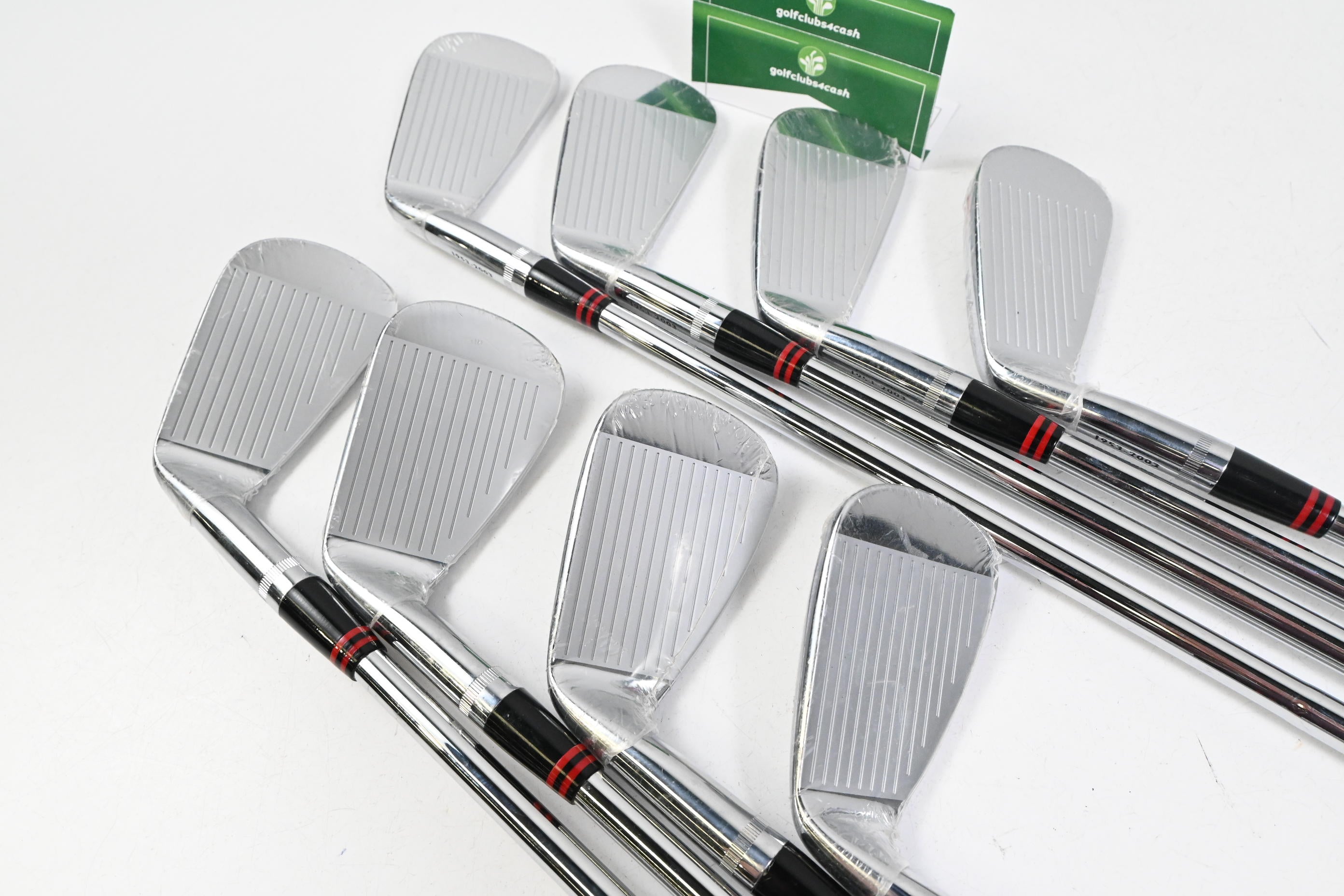 Ben Hogan 50TH Anniversary Irons / 3-PW / Stiff Flex Ben Hogan Apex Shafts