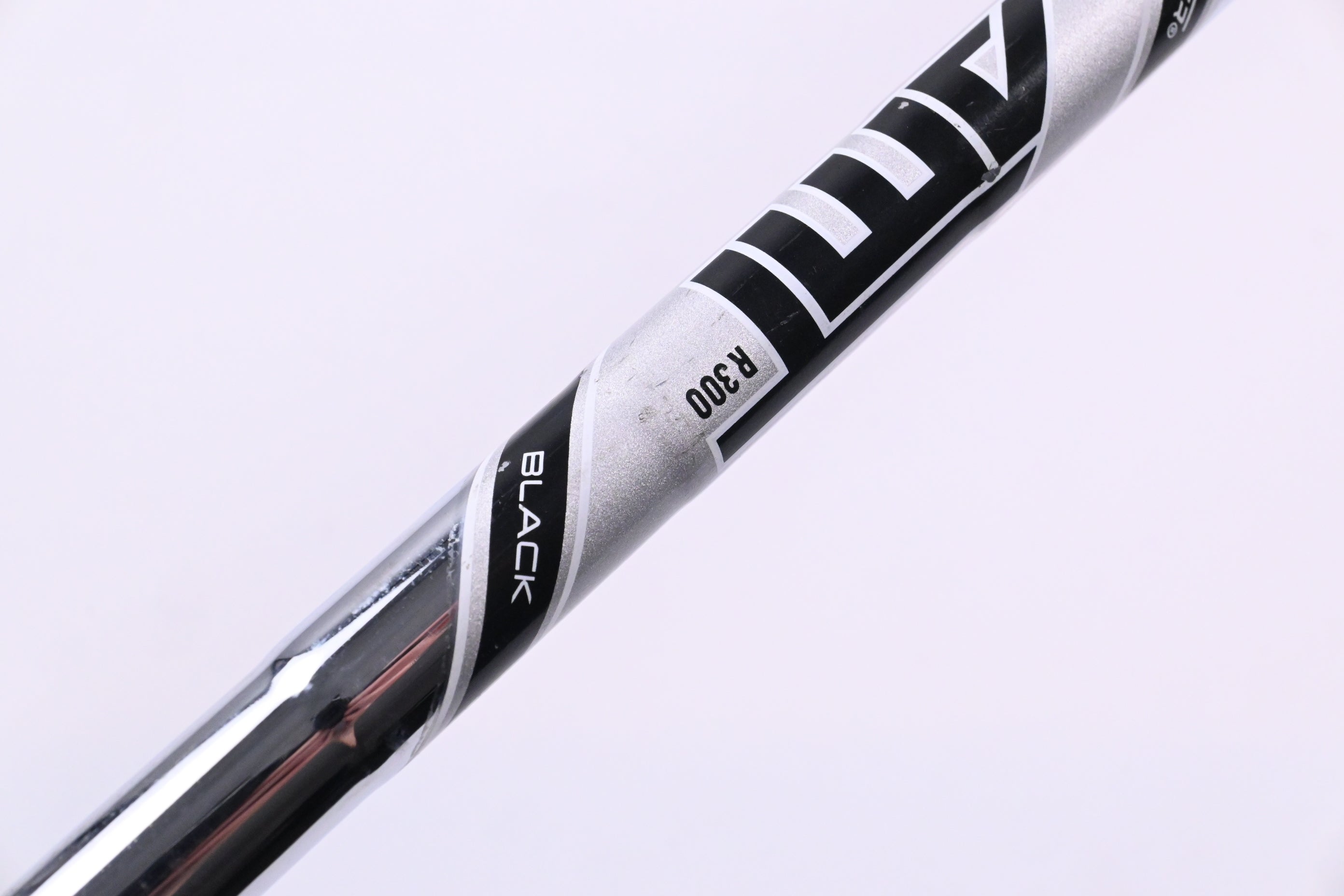 Titleist T300 2019 #6 Iron / 26 Degree / Regular Flex AMT Black R300 Shaft