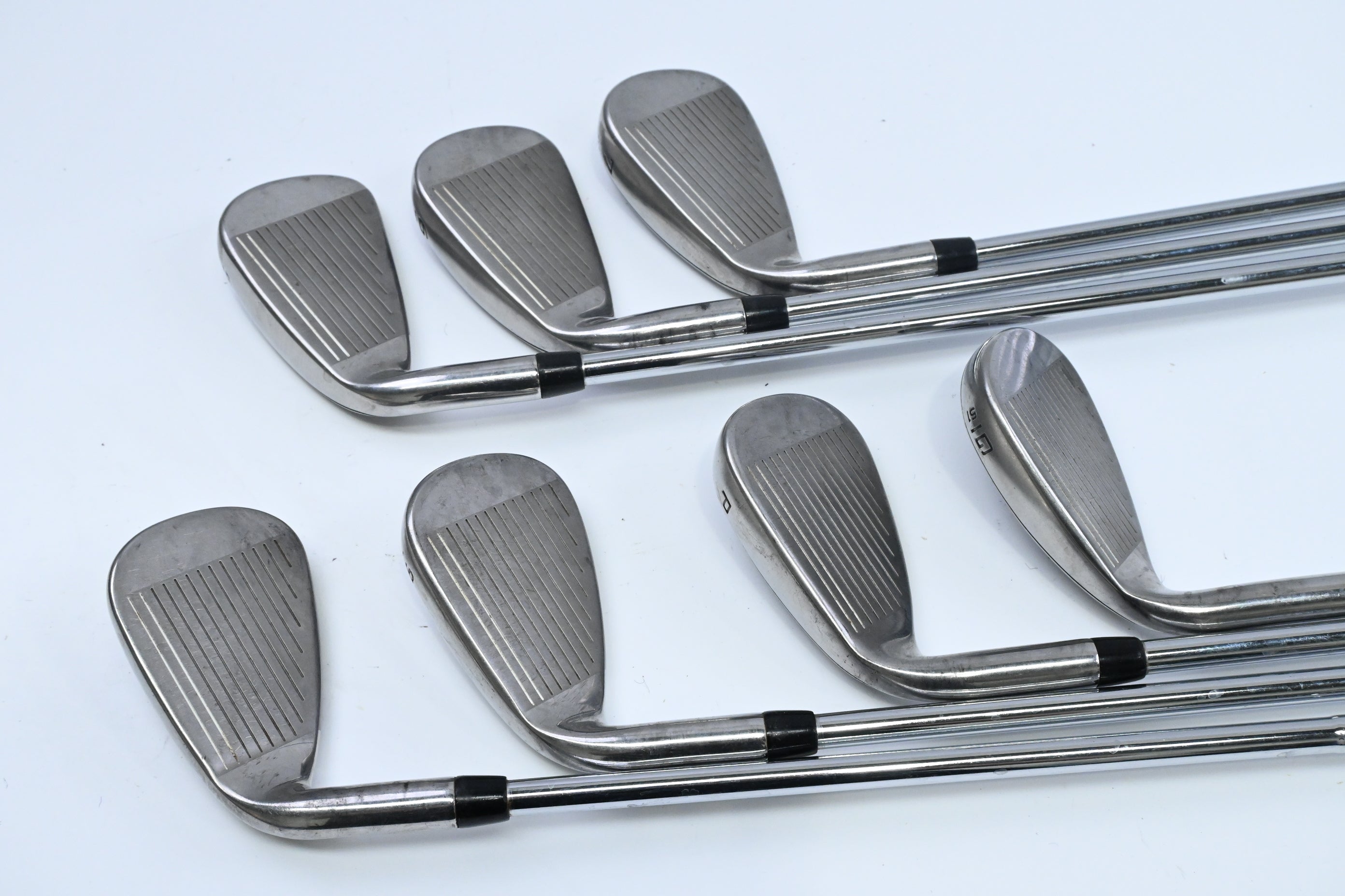 Callaway Rogue ST Max Irons / 5-PW+GW / Stiff Flex Elevate MPH 85 Shaft
