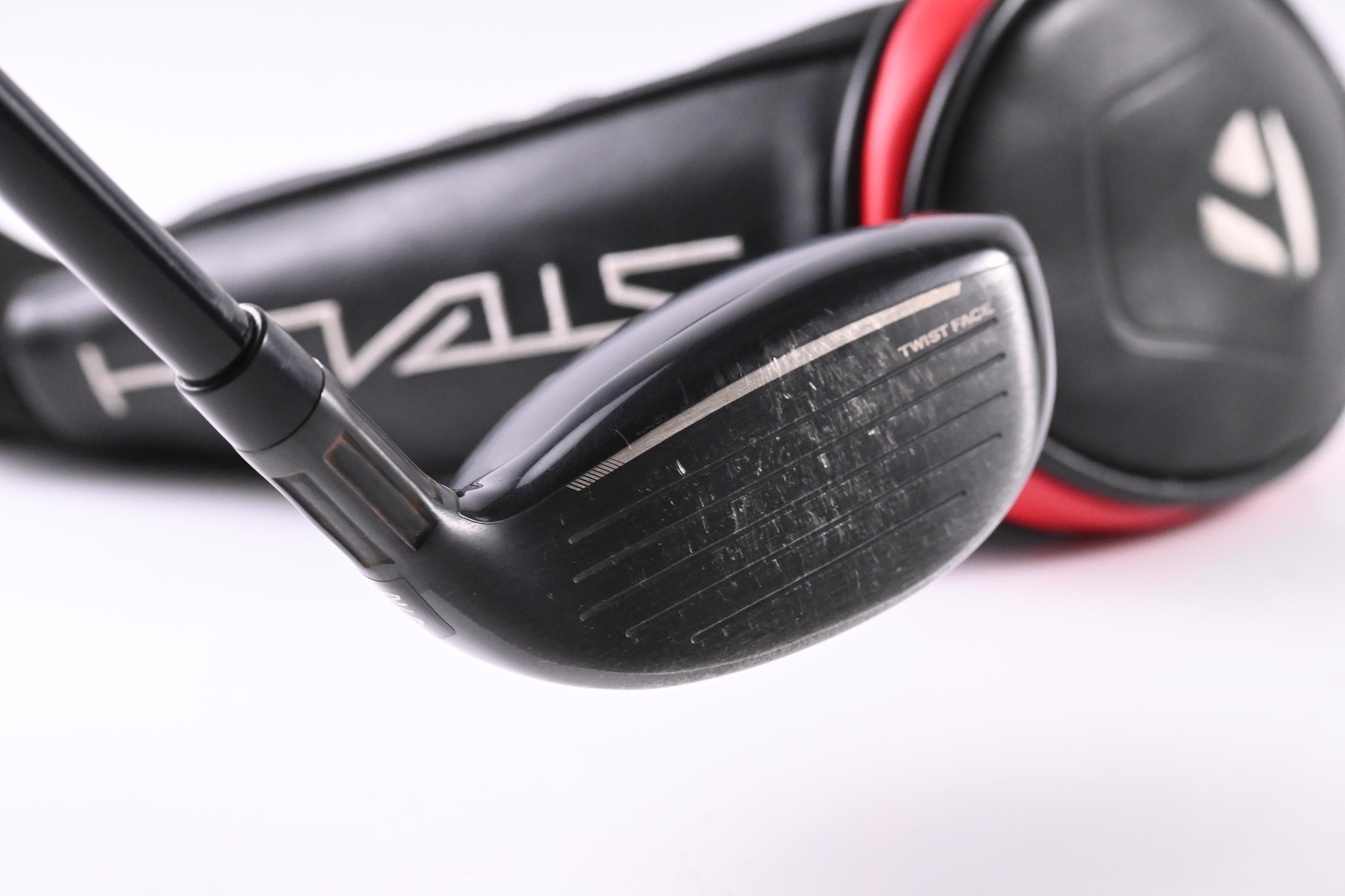 Taylormade Stealth #4 Hybrid / 22 Degree / Regular Flex Ventus Red 6 Shaft