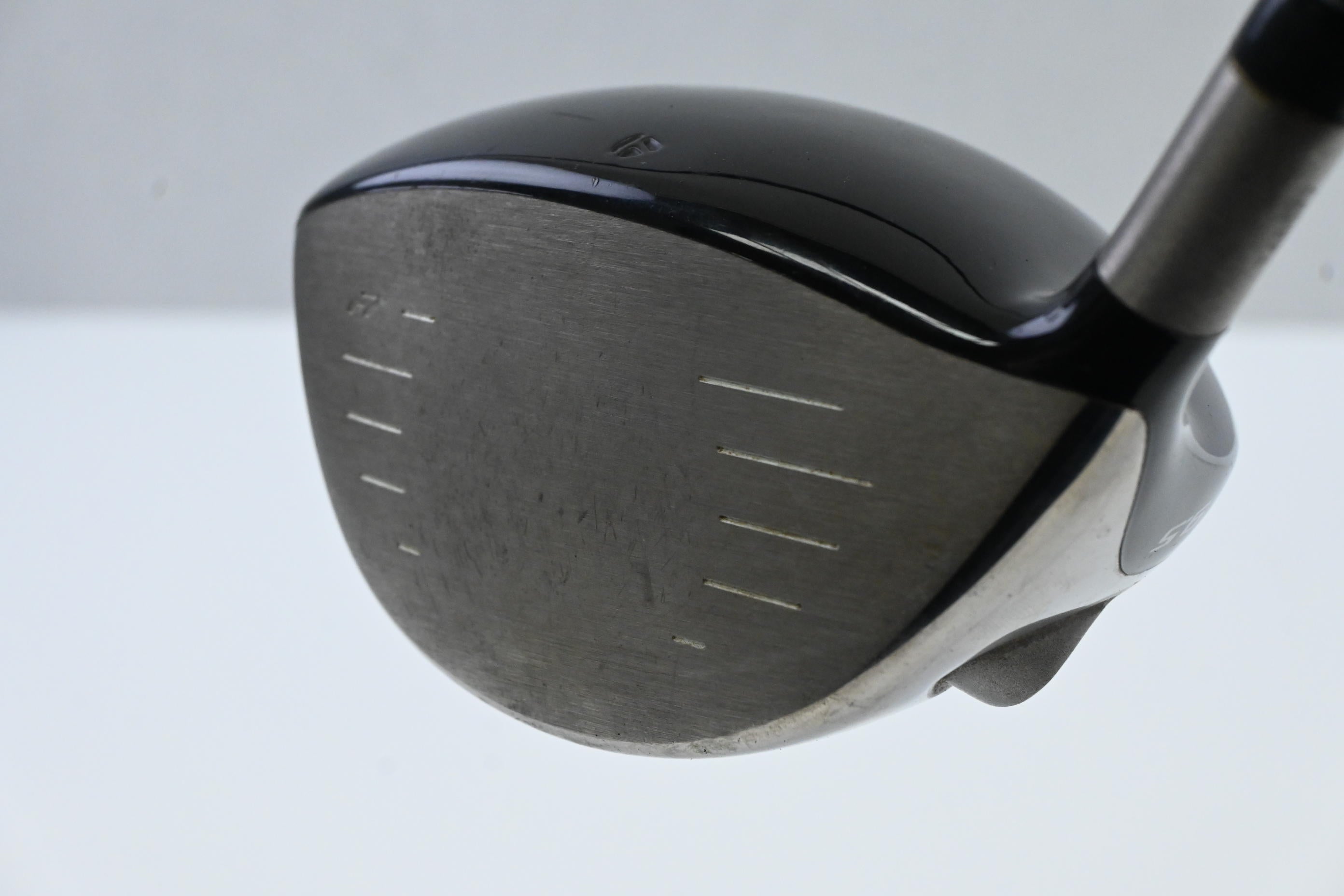 Taylormade R7 425 Driver / 9.5 Degree / Regular Flex Pro Launch Red Shaft