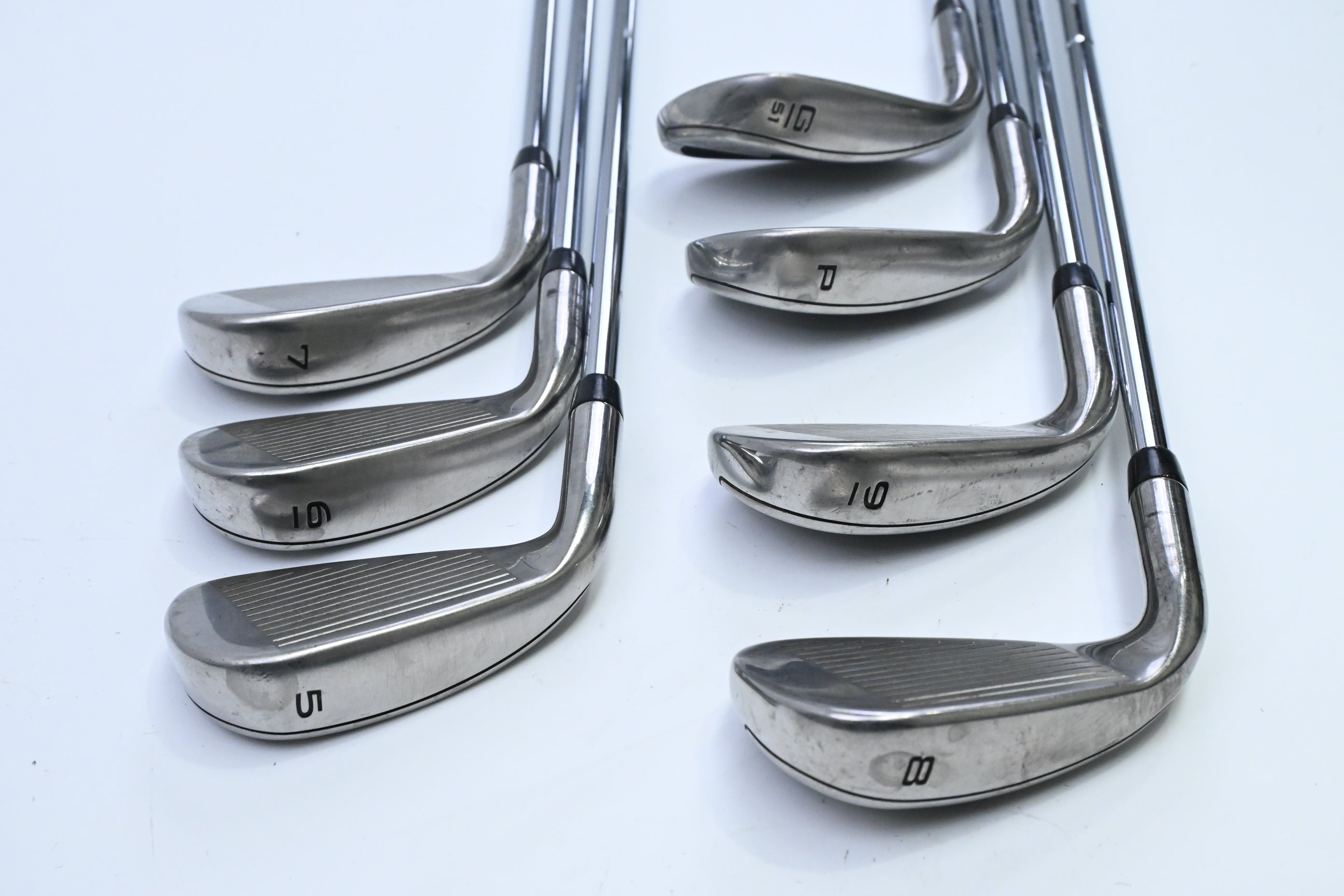 Callaway Rogue ST Max Irons / 5-PW+GW / Stiff Flex Elevate MPH 85 Shaft