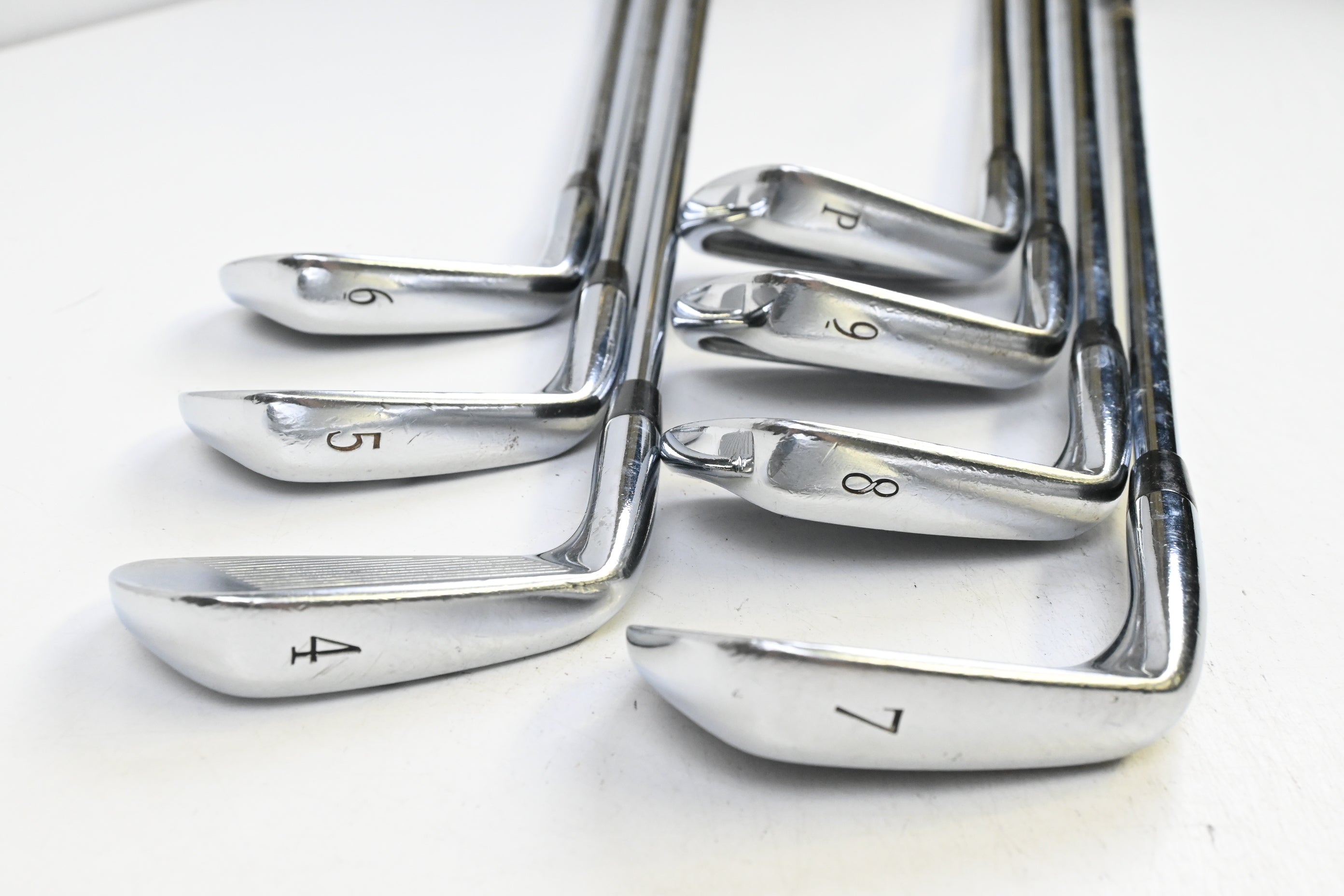 Mizuno MP-54 Irons / 4-PW / Regular Flex Dynamic Gold R300 Shafts