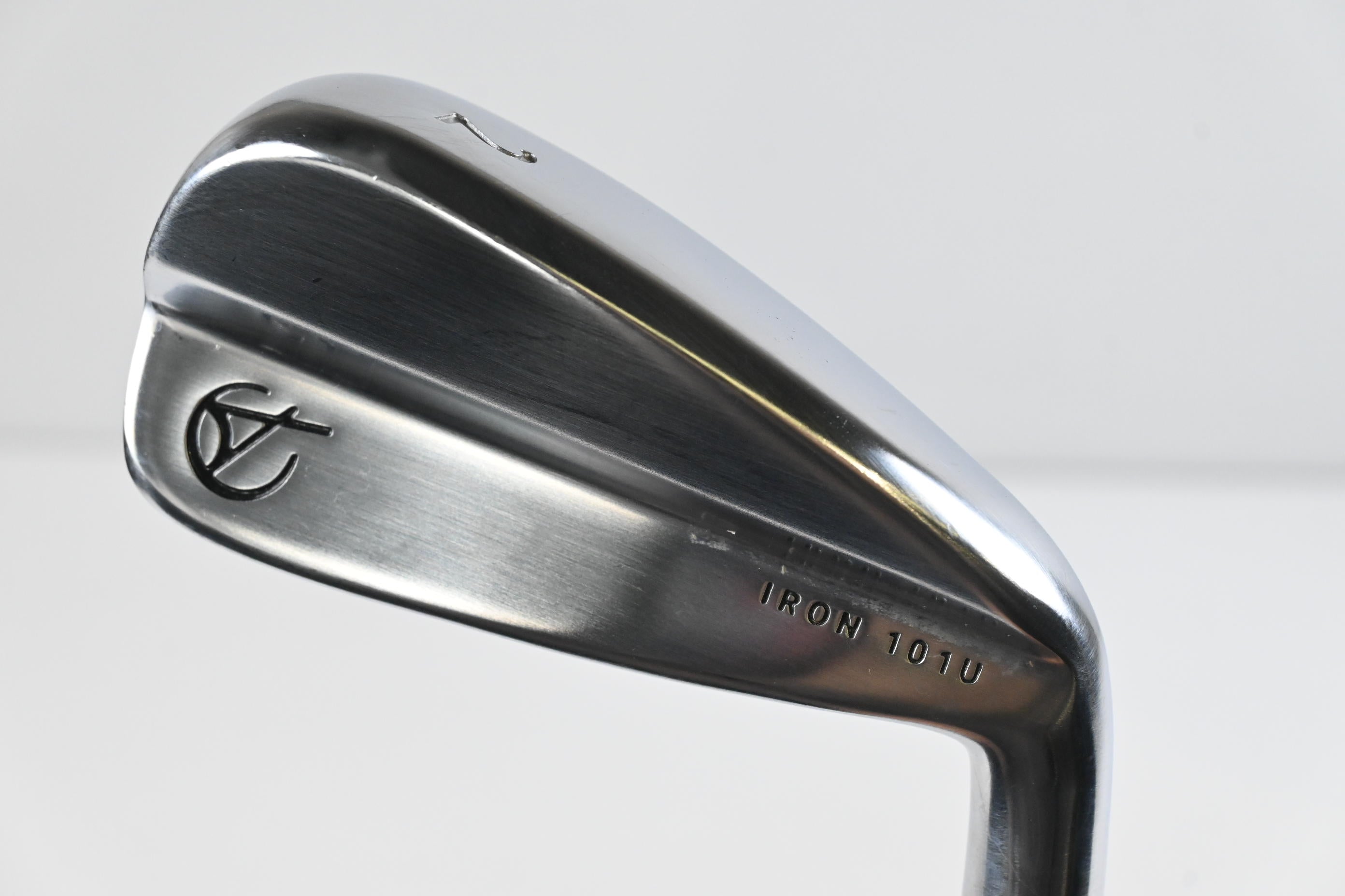 Takomo 101 U #2 Iron / 18 Degree / Stiff Flex KBS Hybrid 80 Shaft