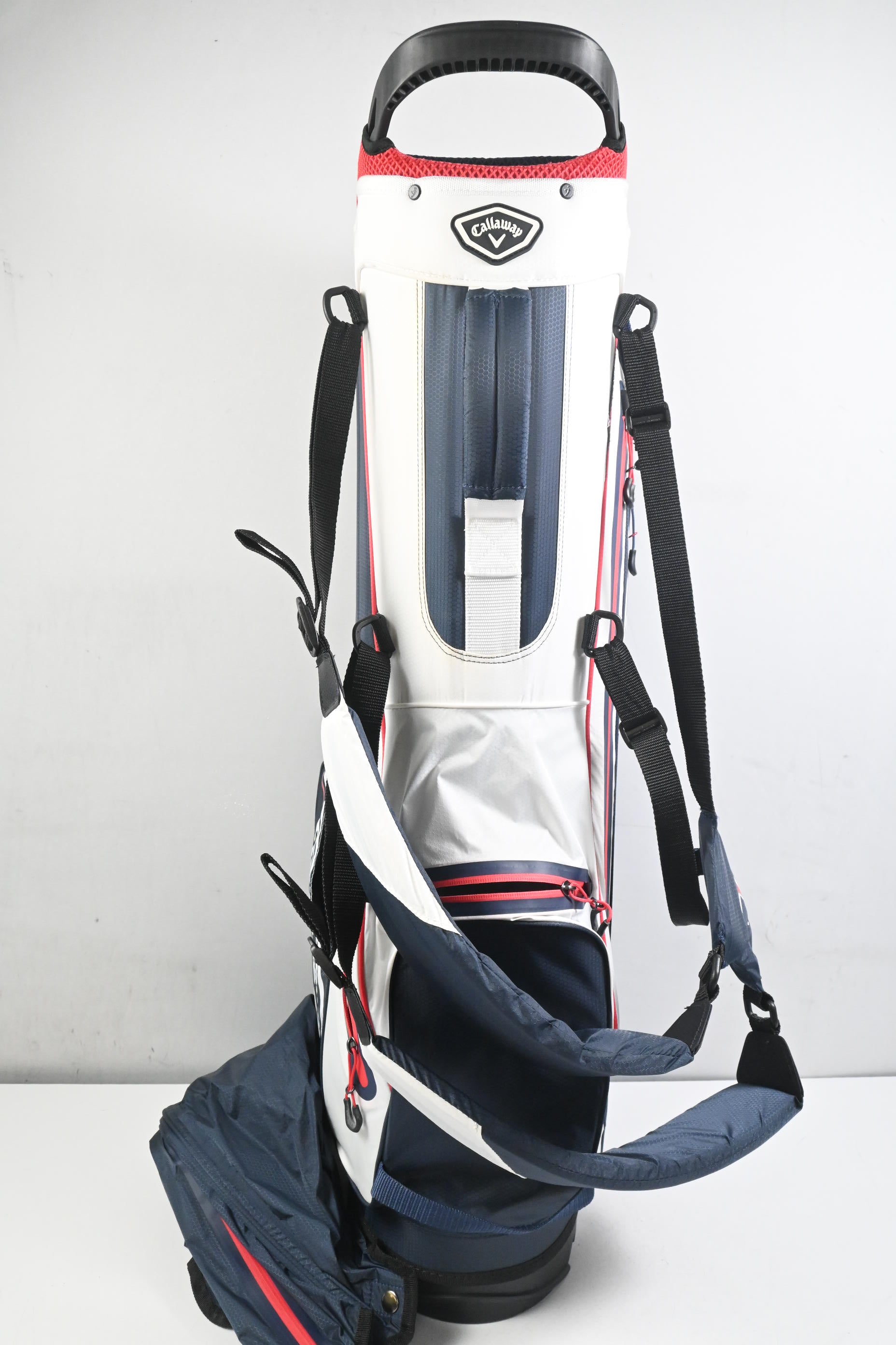 Callaway Chev Dry Stand Bag / 4-Way Divider / White, Navy & Red