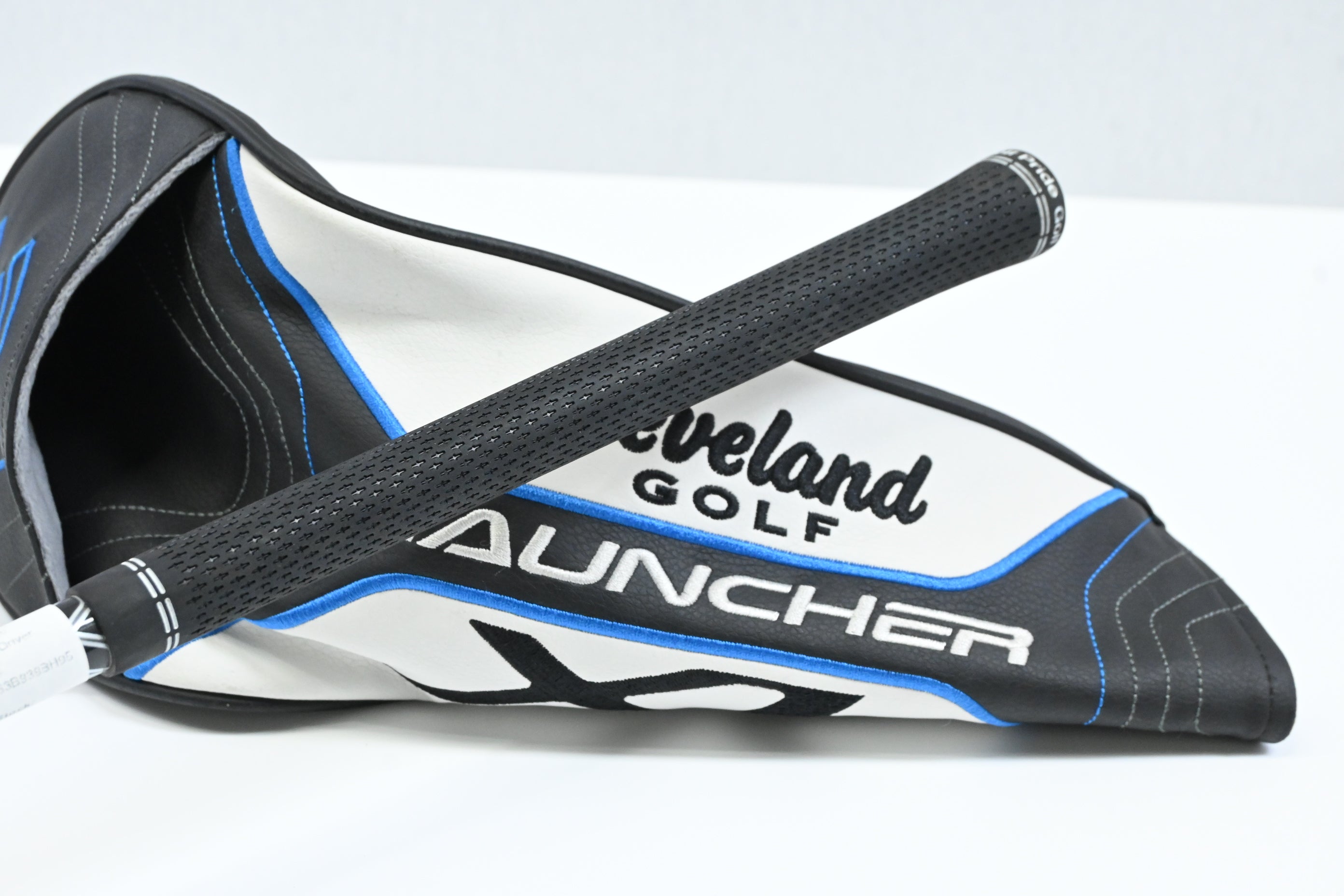 Left Hand Cleveland HiBore XL Lite Driver / 10.5 Degree / Regular Flex Cypher 40