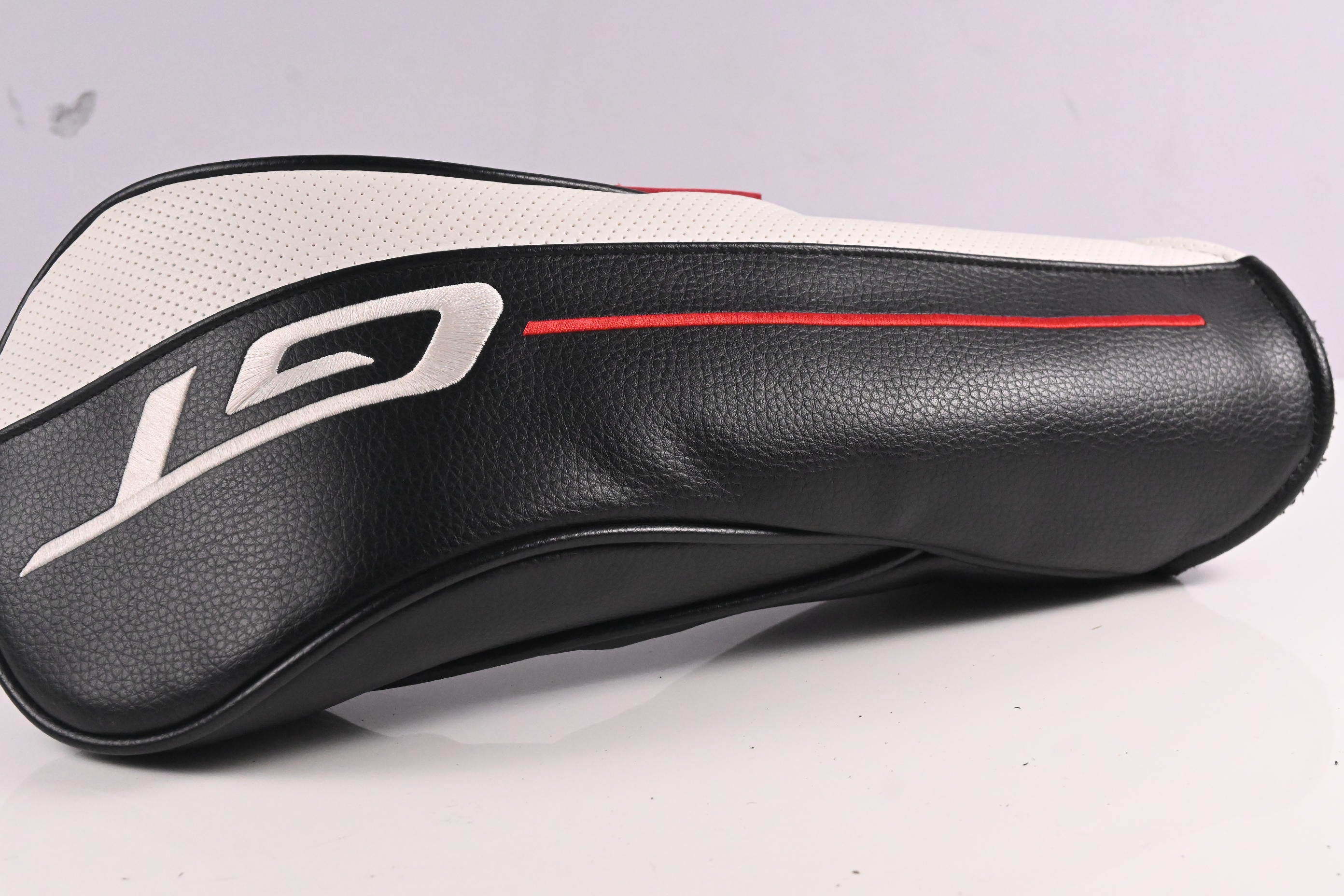Titleist GT2 Driver / 10 Degree / Stiff Flex Tensei 1K Blue 55 Shaft