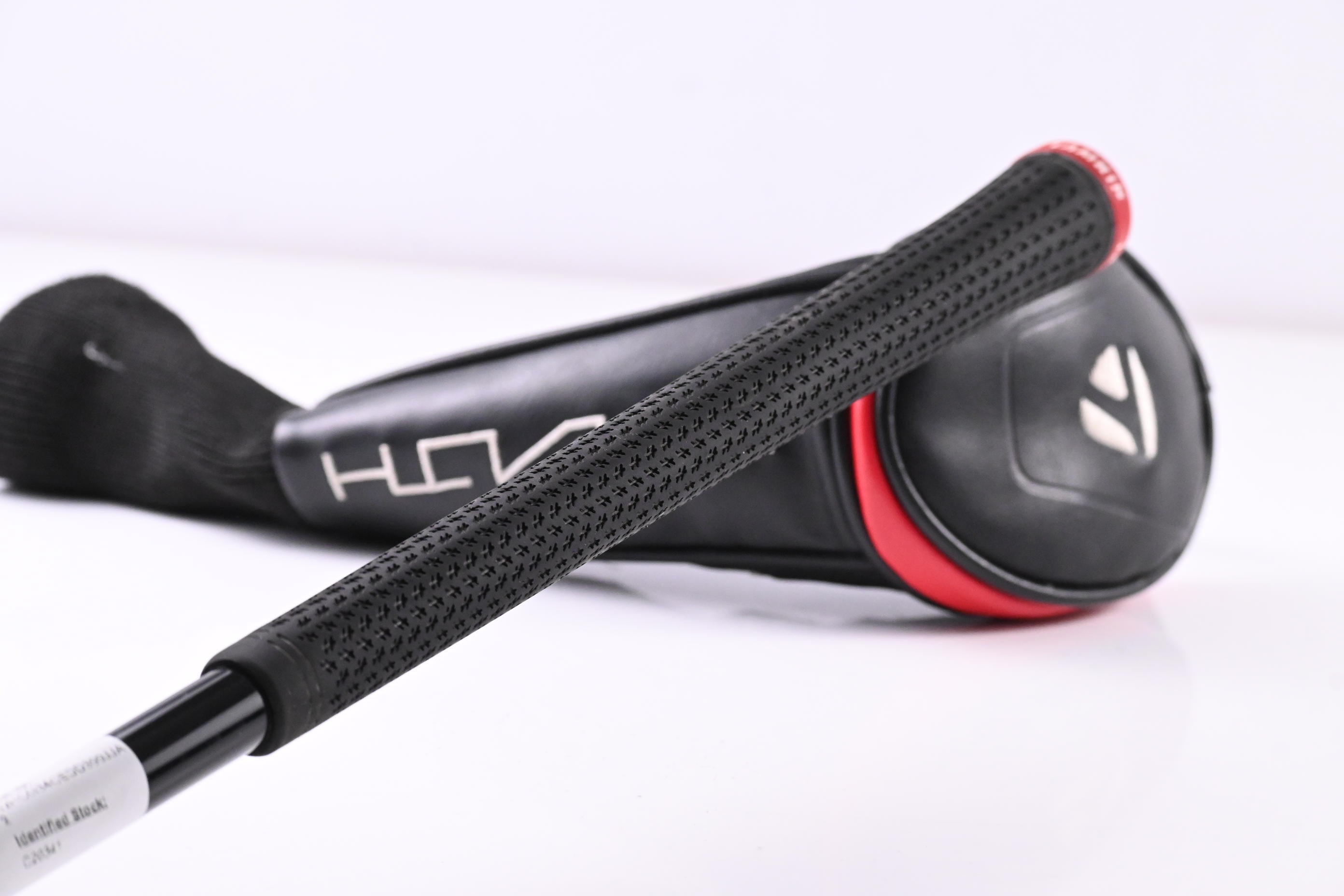 Taylormade Stealth #4 Hybrid / 22 Degree / Regular Flex Ventus Red 6 Shaft