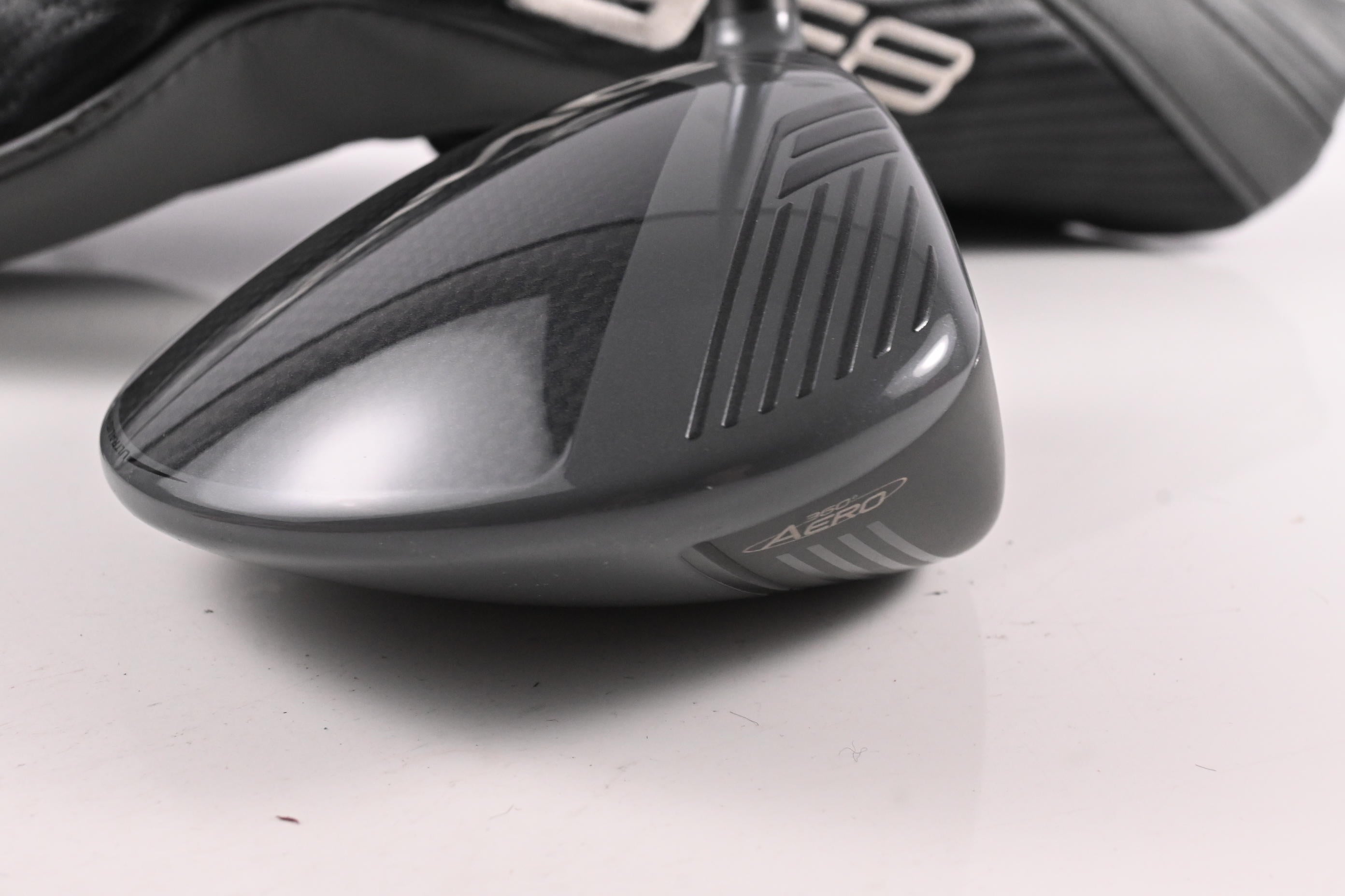 Cobra King F8 Driver / 9 Degree / X-Flex Matrix Ozik Black Tie M4 65 Shaft