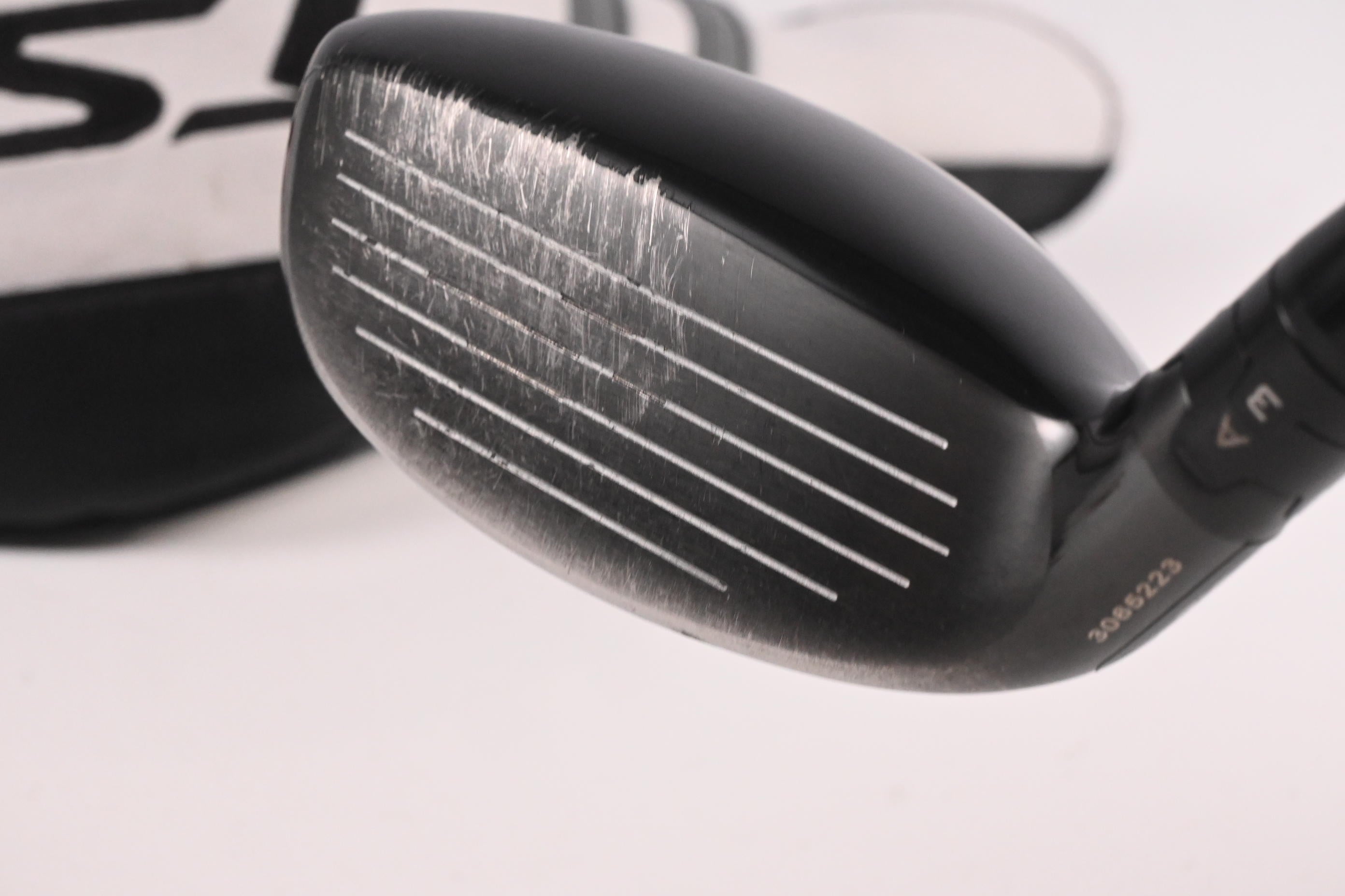 Titleist TSi2 #4 Hybrid / 21 Degree / Stiff Flex HZRDUS RDX Smoke Black 80 Shaft