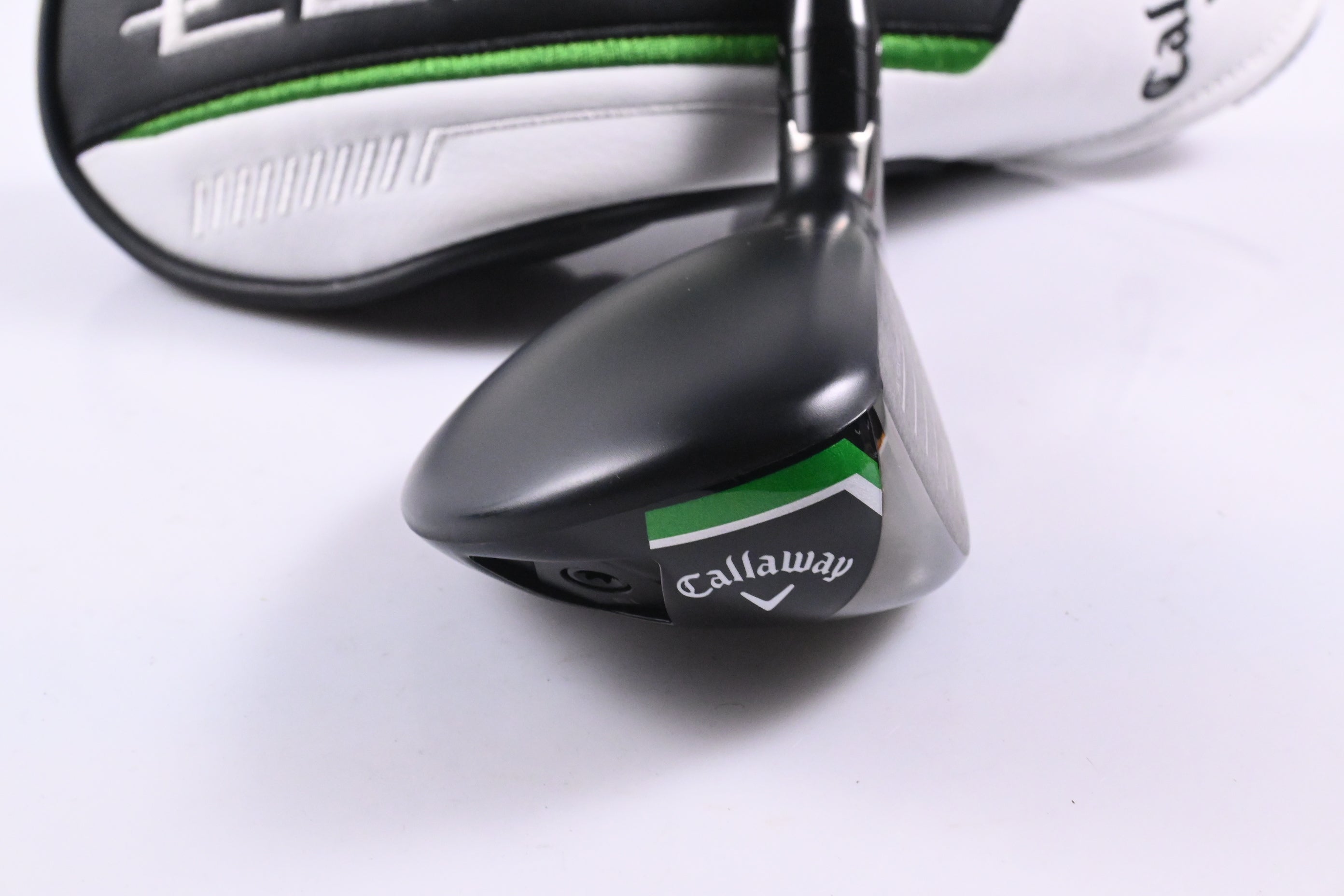 Callaway Elyte X #4 Hybrid / 21 Degree / Regular Flex Denali Charcoal 60 Shaft