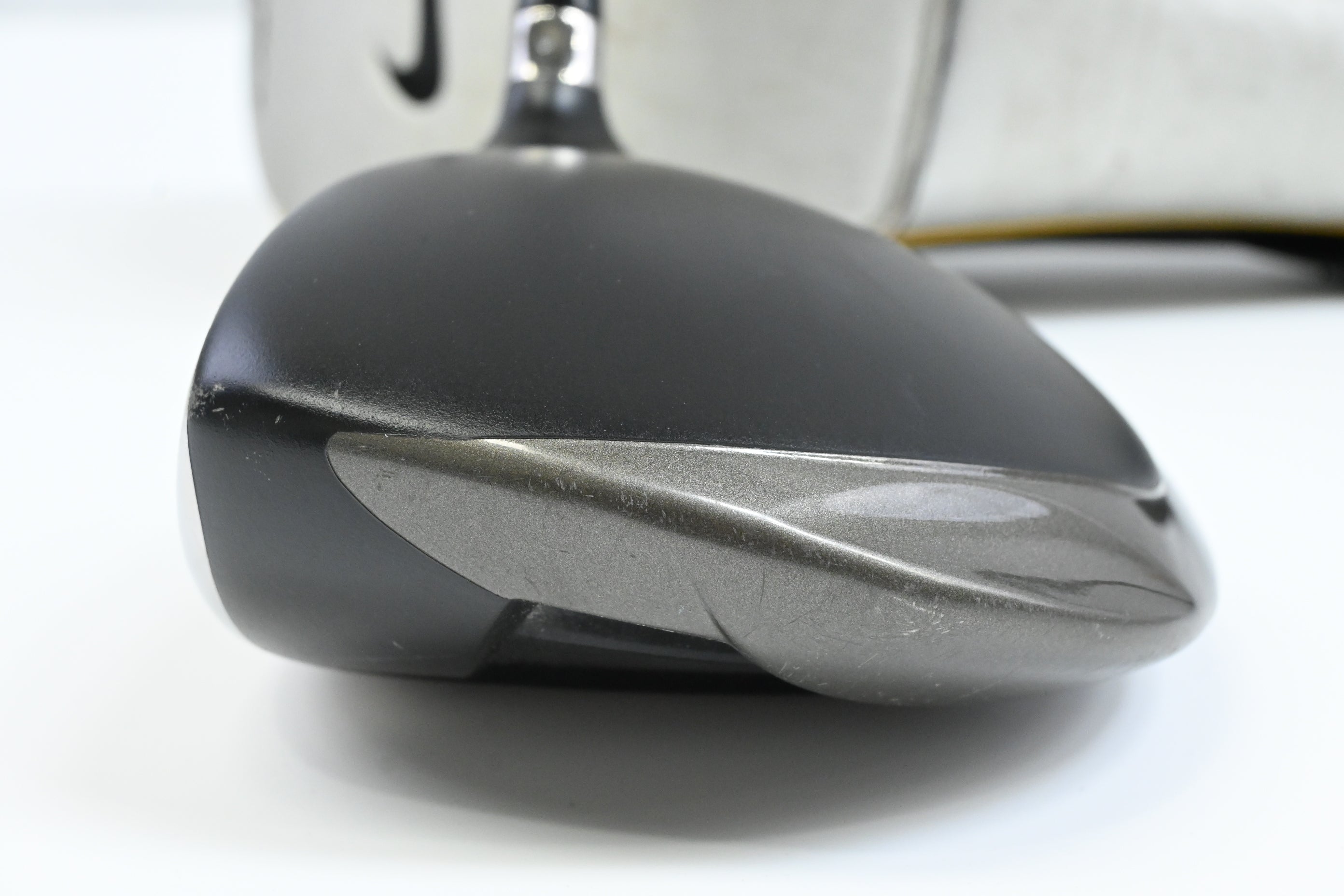 Left Hand Nike SQ Dymo Driver / 10.5 Degree / Regular Flex UST AxivCore SQ 55