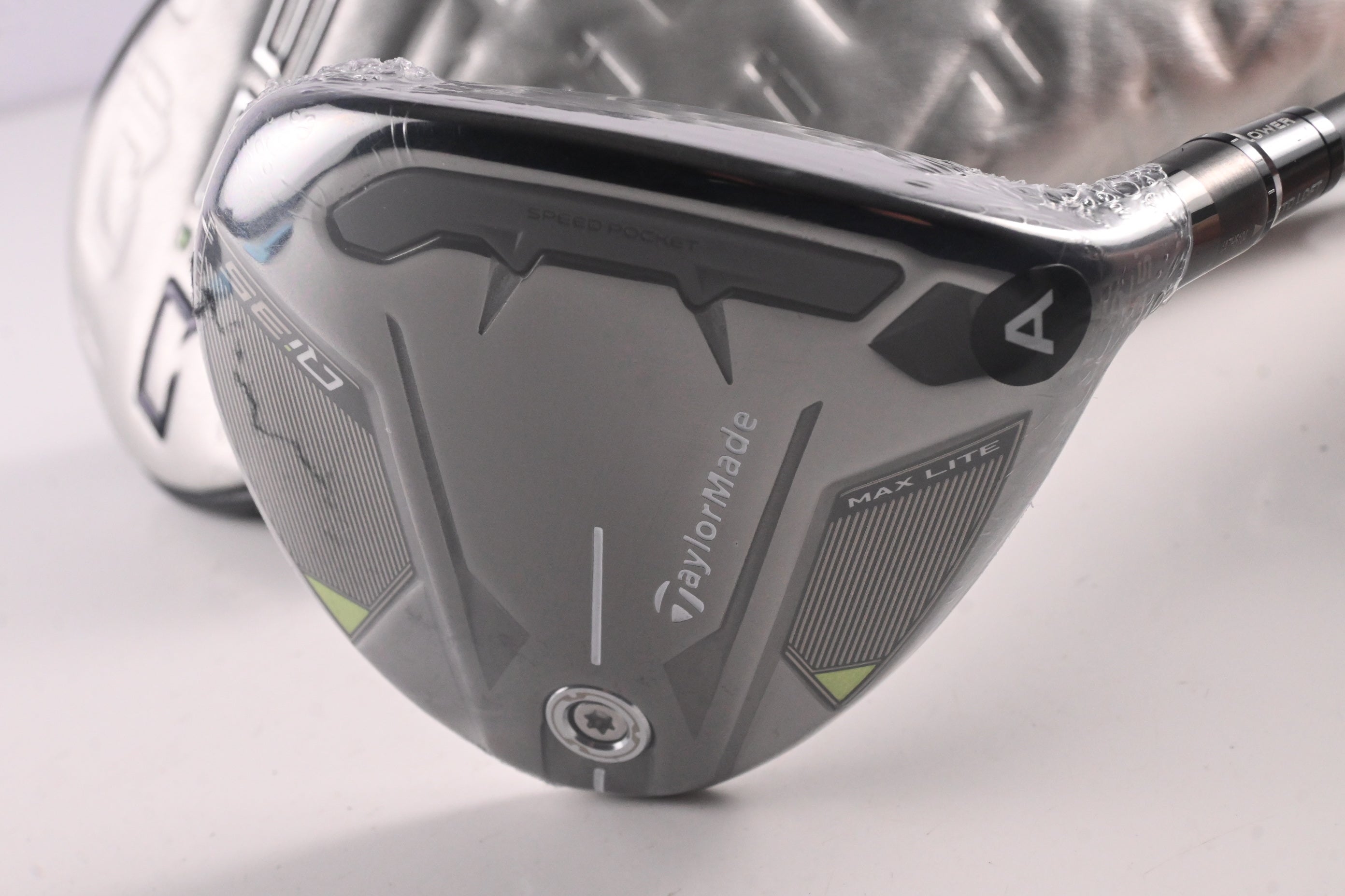Taylormade Qi35 Max Lite #5 Wood / 18.5 Degree / Senior Flex Vanquish 4 Shaft