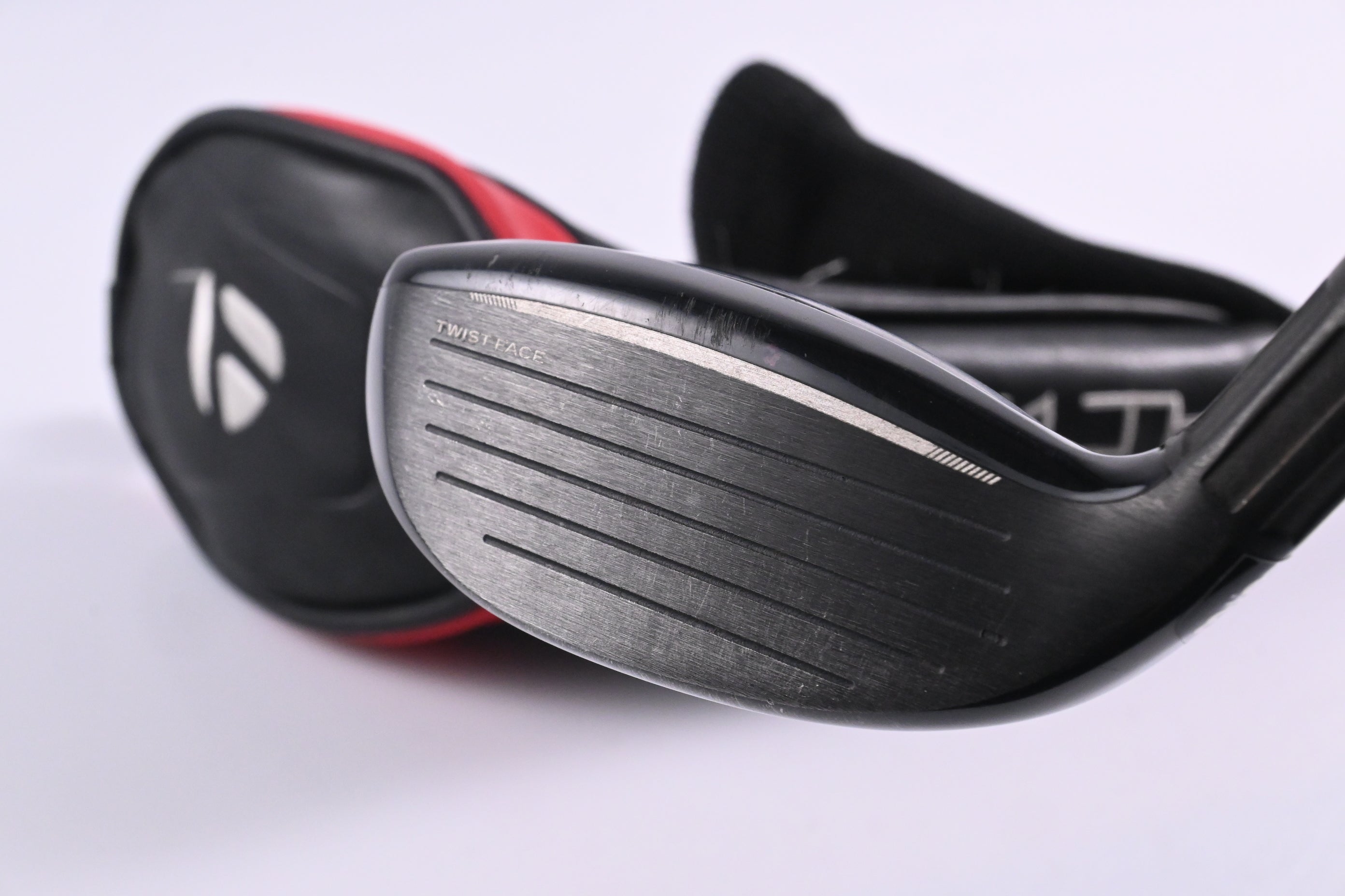 Taylormade Stealth #3 Hybrid / 19 Degree / Stiff Flex Fujikura Ventus Red 7 Shaft