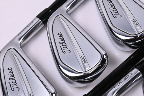 Titleist T200 2023 Irons / 5-PW+48° / Stiff Flex Tensei AV Red AM(2) Shafts