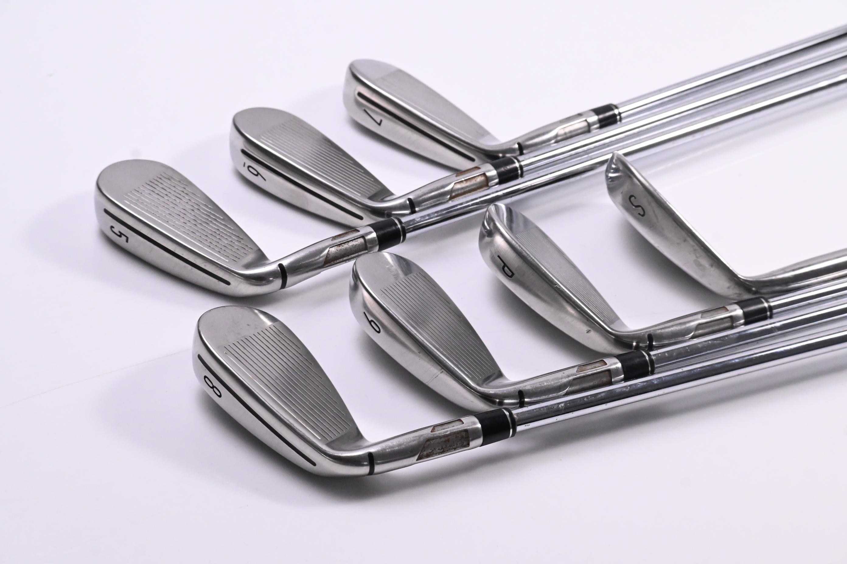 Taylormade SIM2 Max Irons / 5-PW+SW / Regular Flex KBS MAX MT 85 Shafts