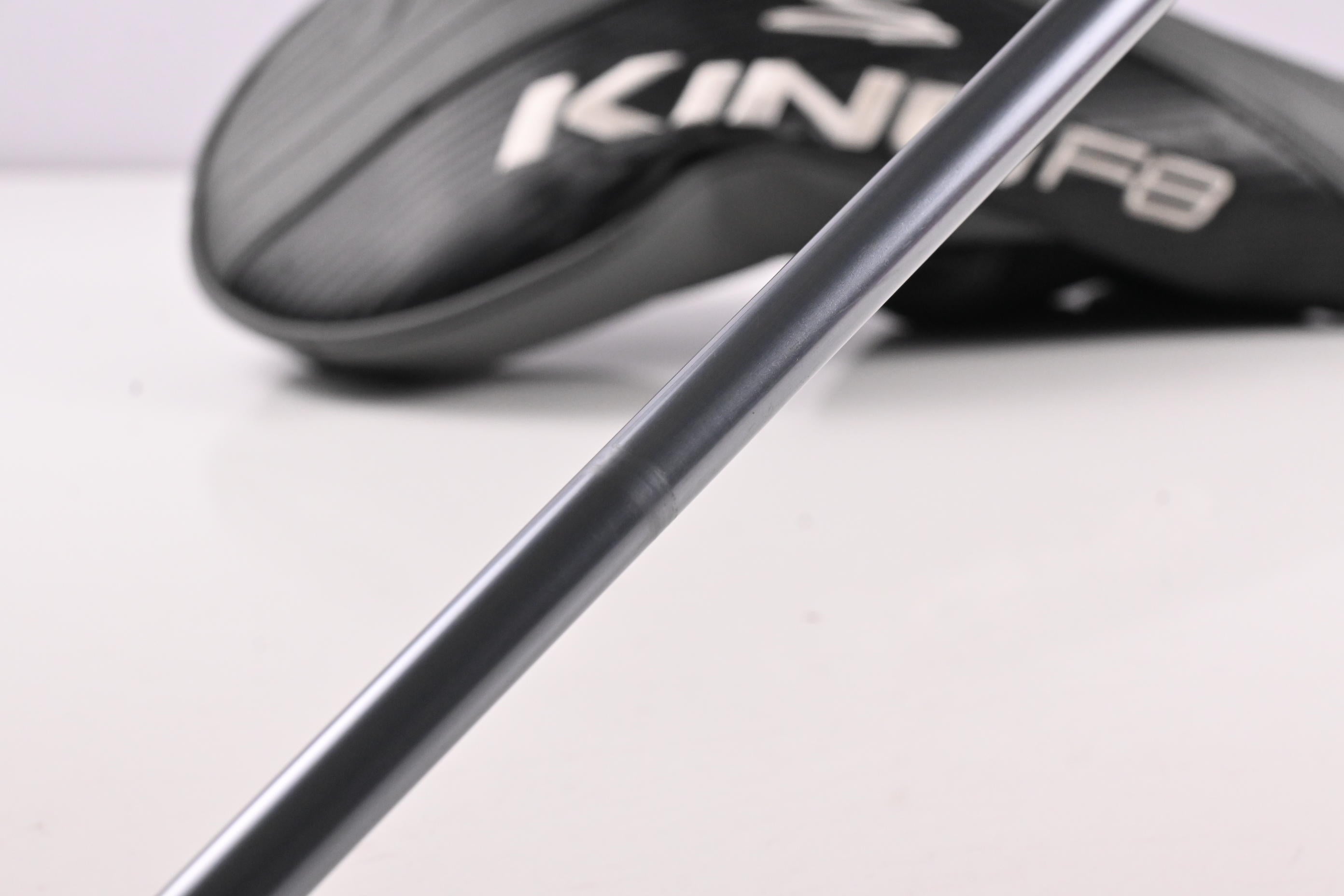 Cobra King F8 Driver / 9 Degree / X-Flex Matrix Ozik Black Tie M4 65 Shaft