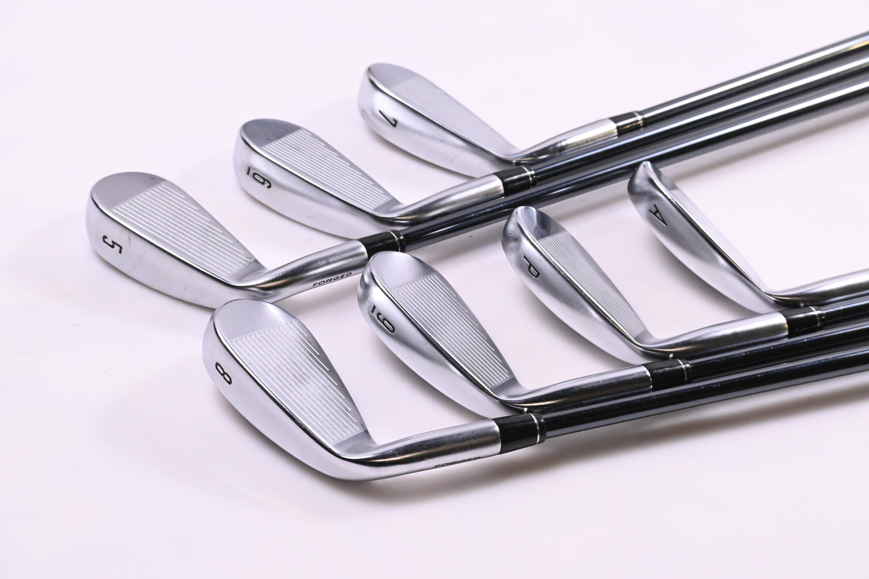 Callaway Apex DCB Irons / 5-PW+AW / Regular Flex UST Mamiya Recoil DART 65