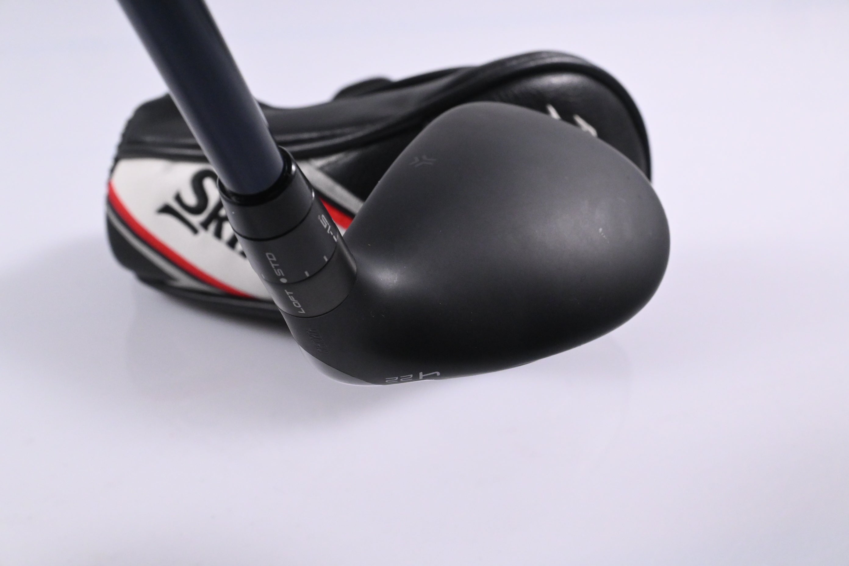 Srixon ZXi #4 Hybrid / 22 Degree / Regular Flex Ventus TR Blue 7 Shaft