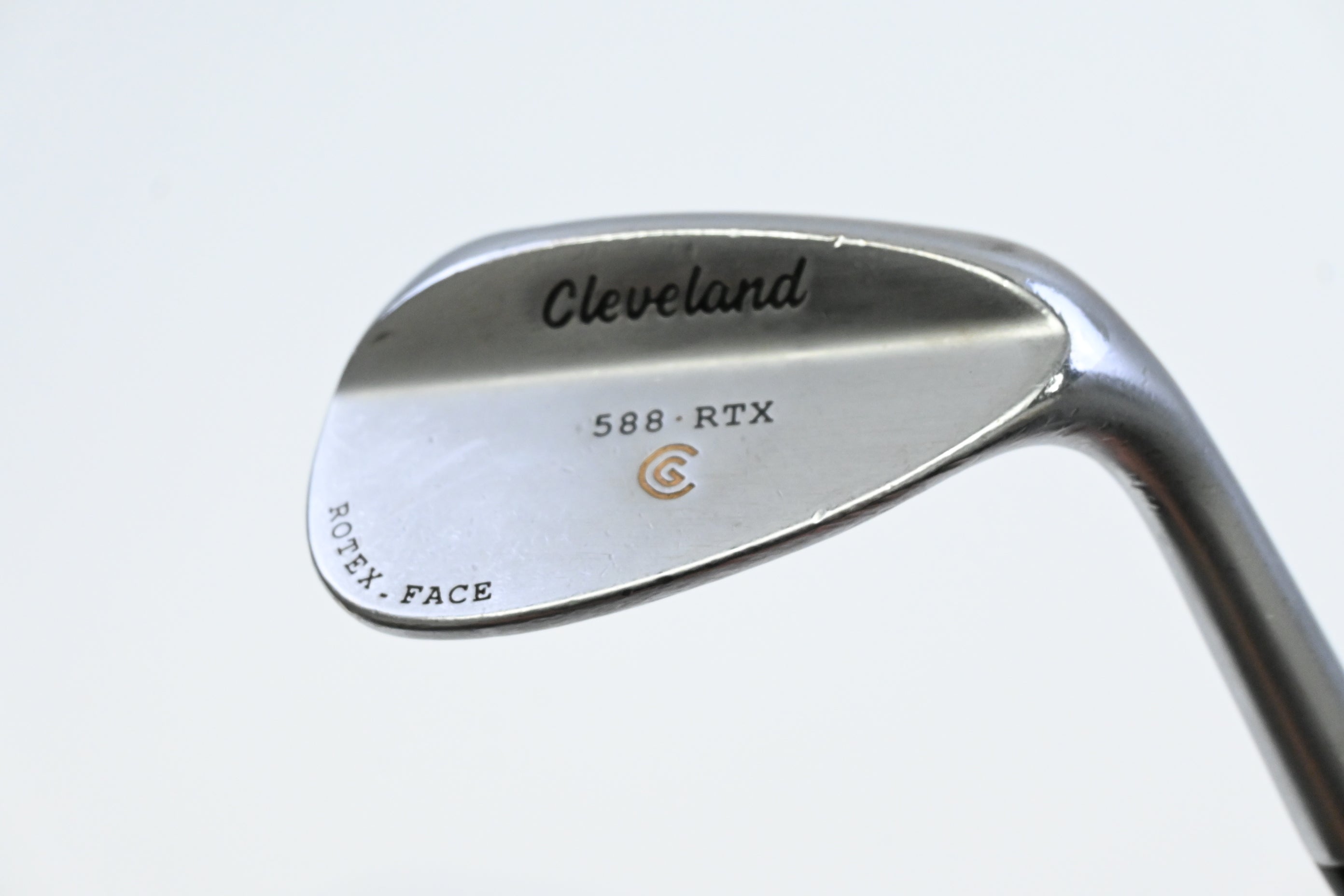 Cleveland 588 RTX Sand Wedge / 56 Degree / Wedge Flex Dynamic Gold Shaft