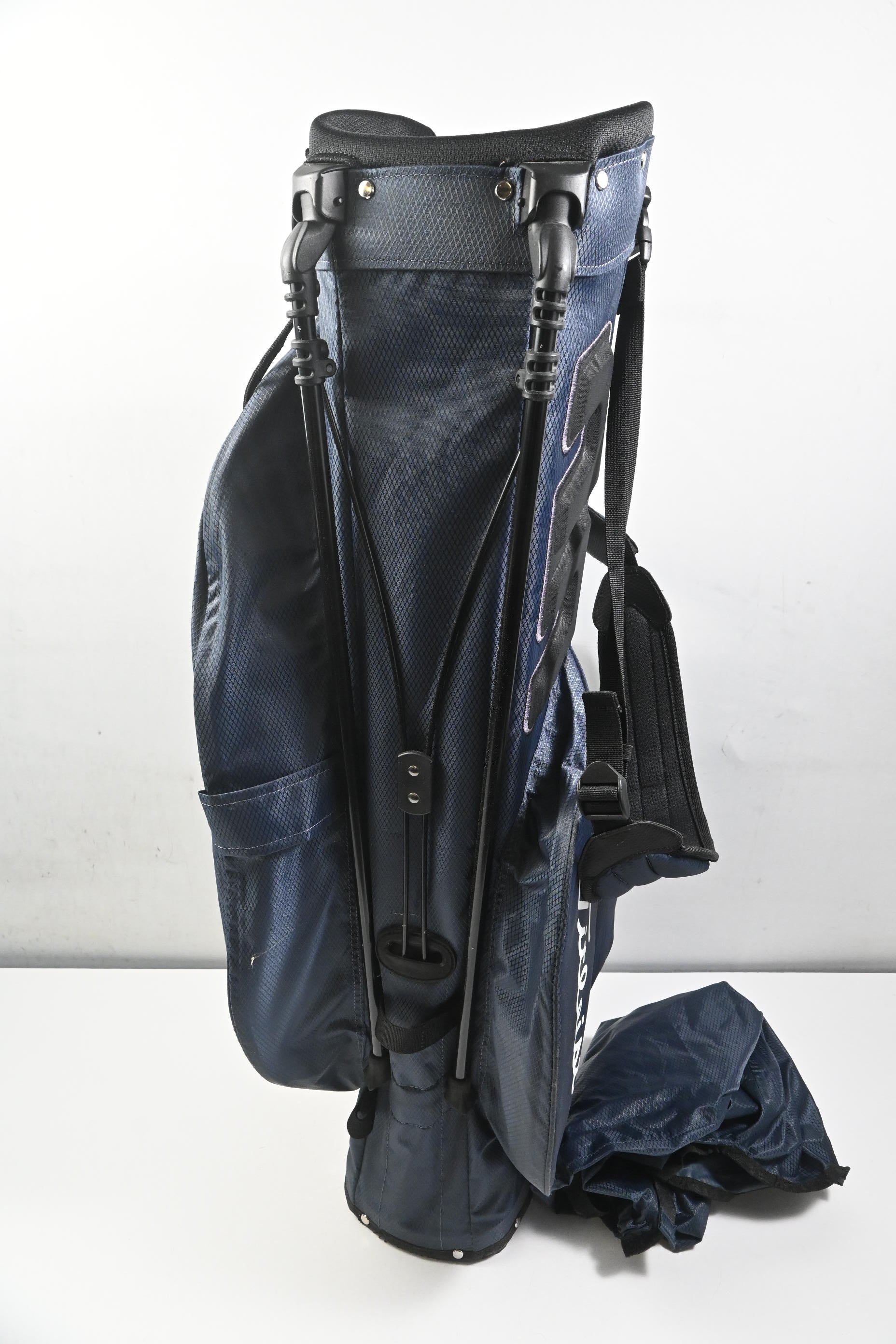Titleist Players 4 StaDry Stand Bag / 4-Way Divider / Navy