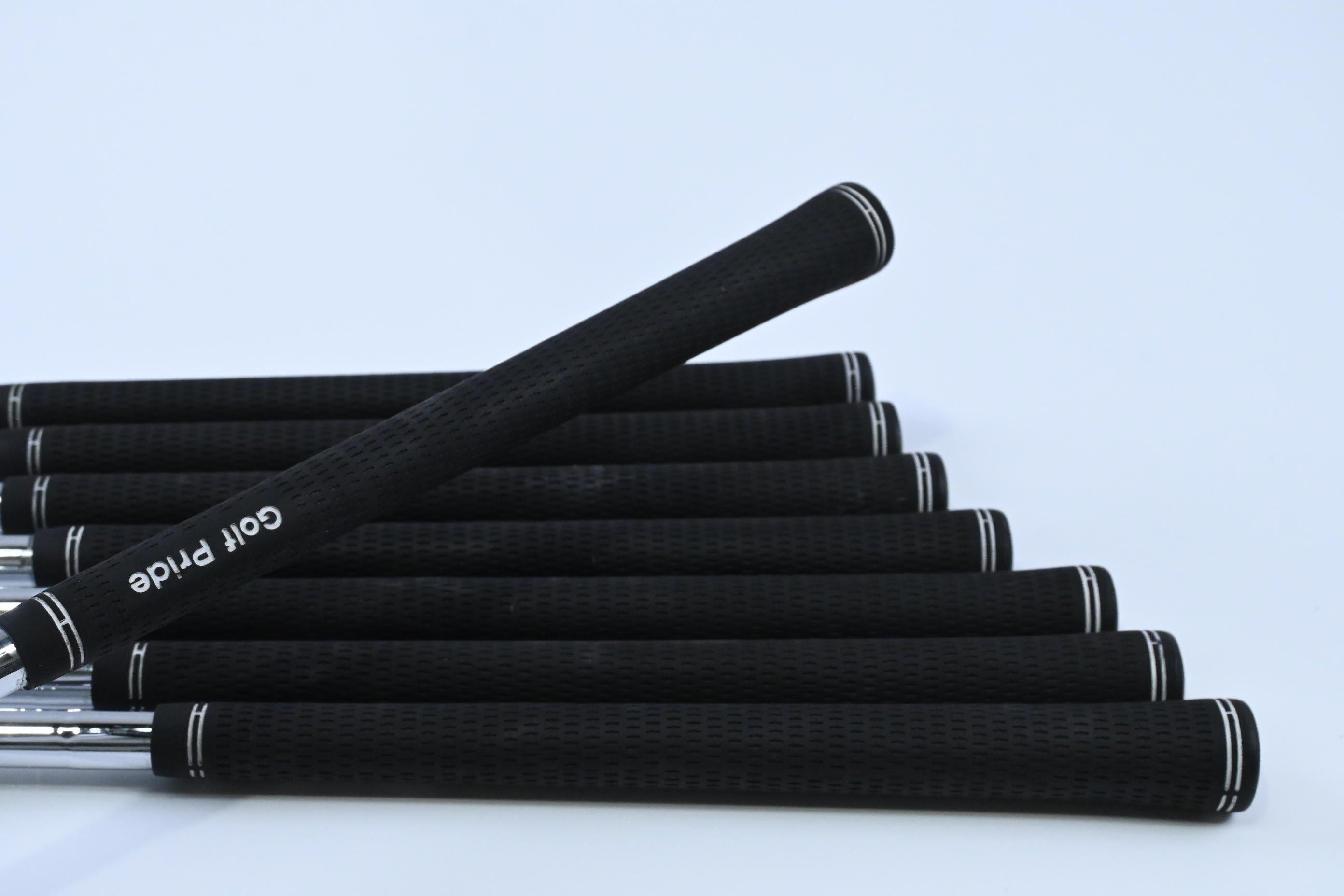 Cleveland CG4 Irons / 3-PW / Stiff Flex ActionLite Tour Shafts