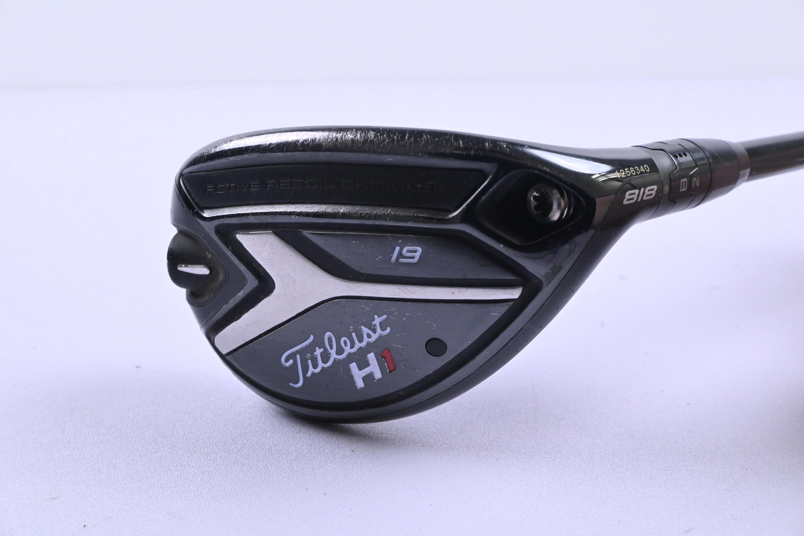 Titleist 818 H1 #3 Hybrid / 19 Degree / Stiff Flex Tensei CK Blue 80 Shaft