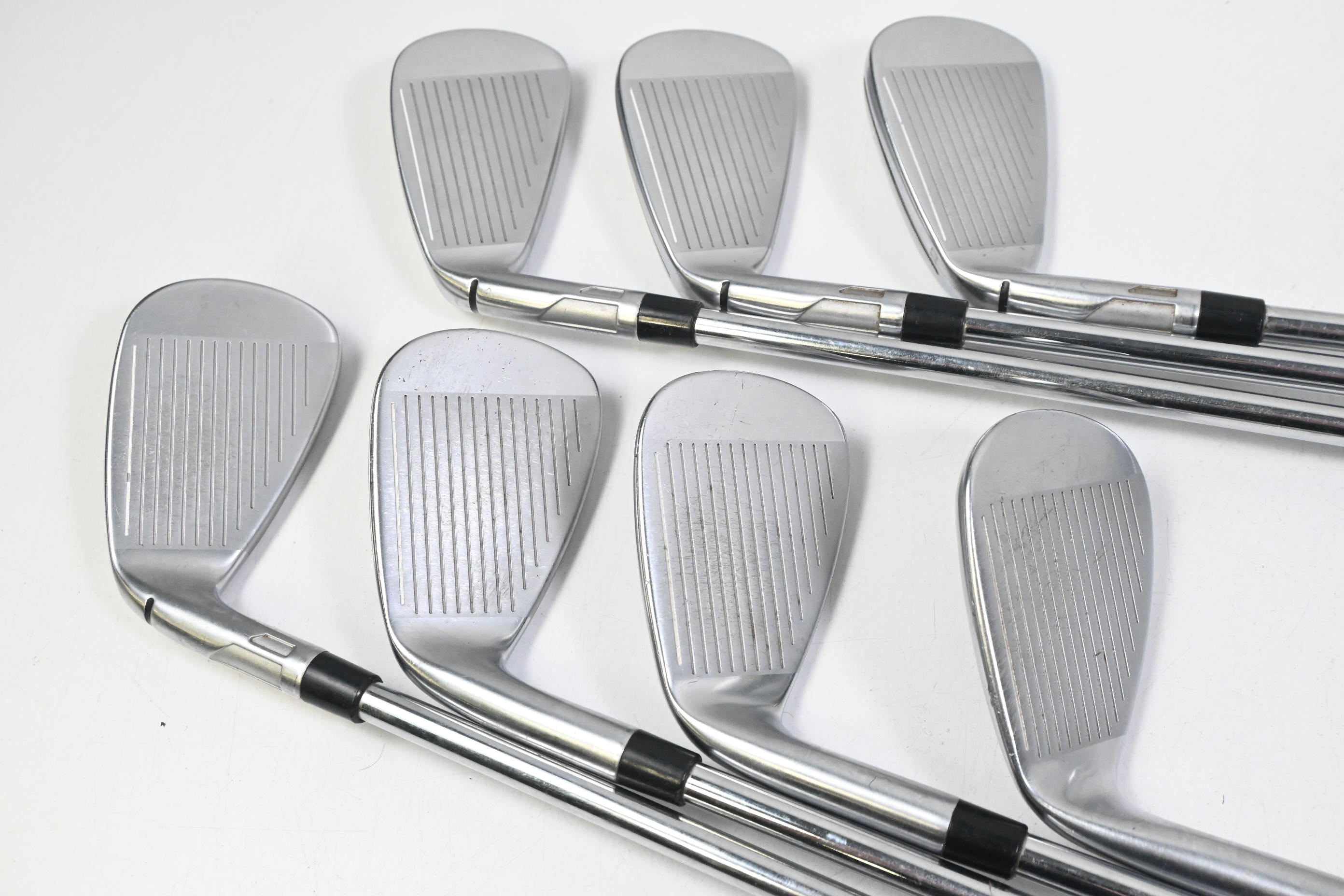Taylormade Qi Irons / 5-PW+SW / Regular Flex KBS MAX MT 85 Shafts