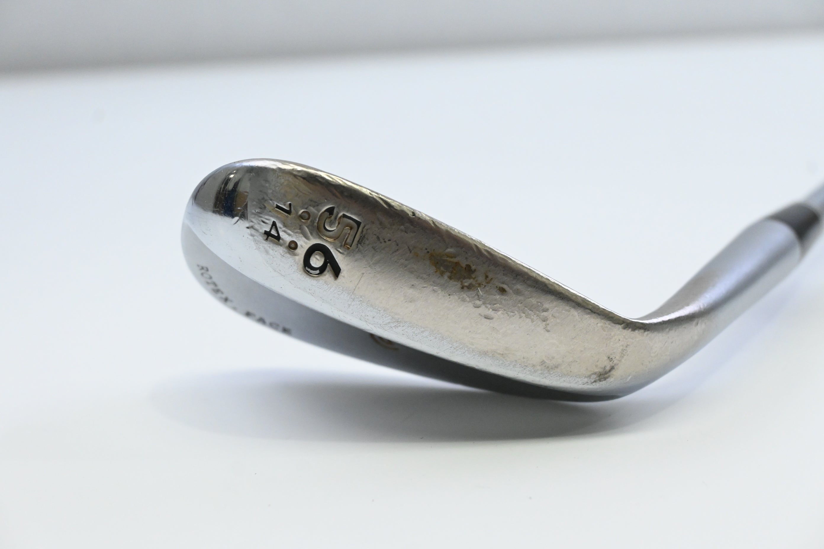 Cleveland 588 RTX Sand Wedge / 56 Degree / Wedge Flex Dynamic Gold Shaft
