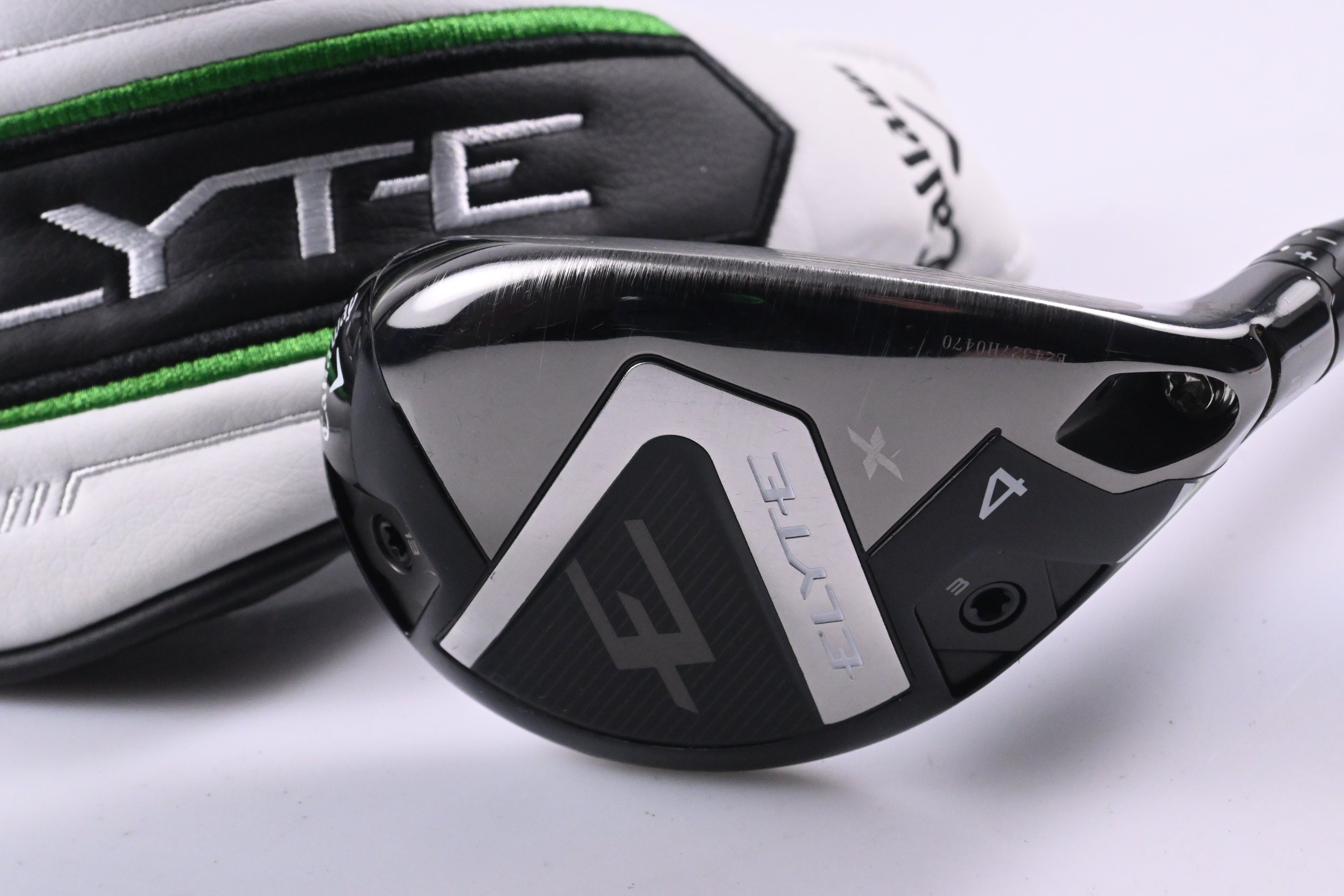Callaway Elyte X #4 Hybrid / 21 Degree / Regular Flex Denali Charcoal 60 Shaft