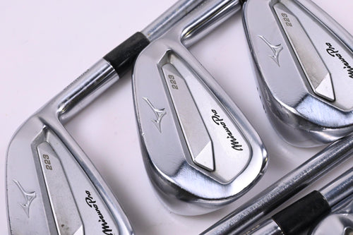 Mizuno Pro 223 Irons / 4-PW / Stiff Flex Project X IO 110 Shafts