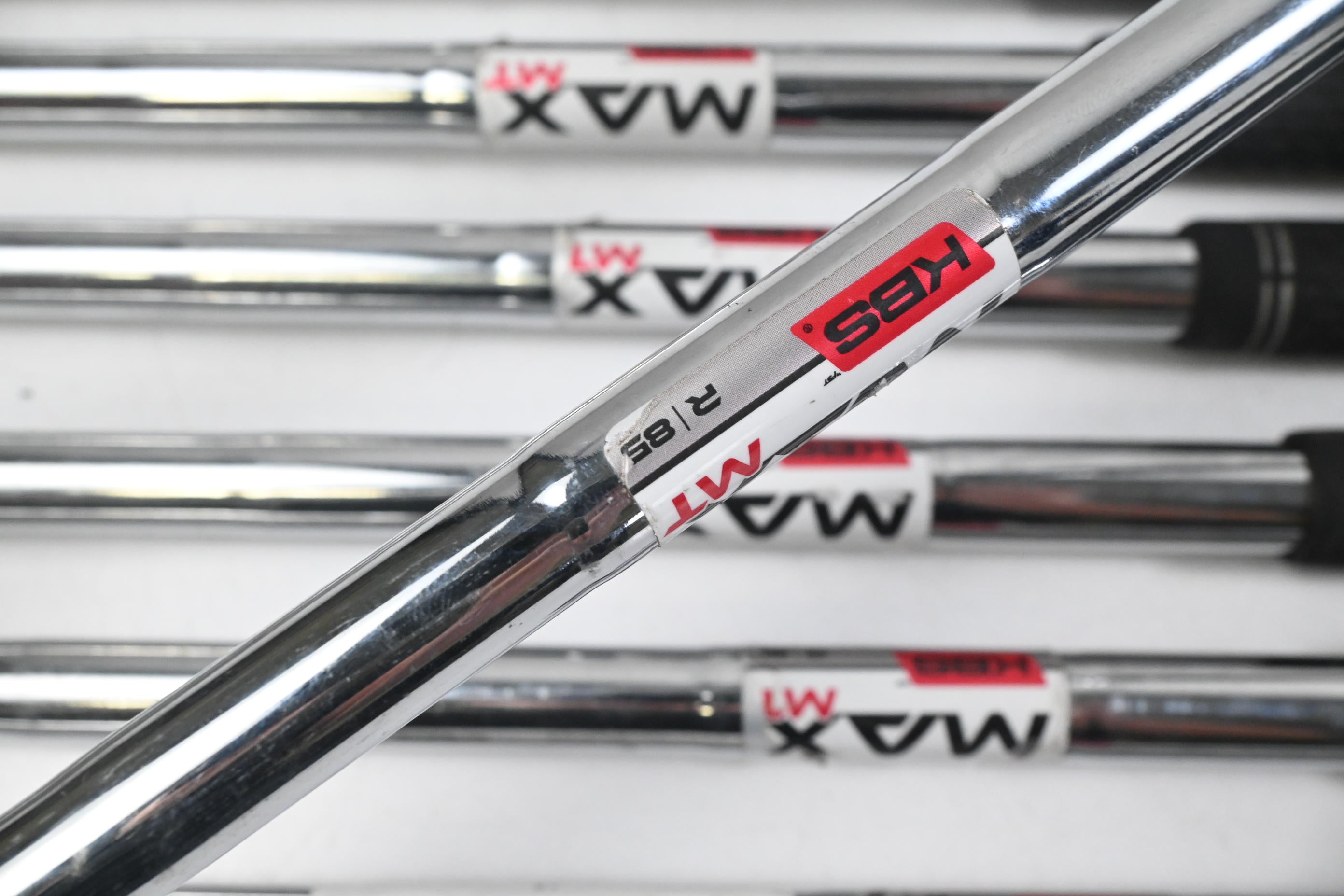 Taylormade Qi Irons / 5-PW+SW / Regular Flex KBS MAX MT 85 Shafts
