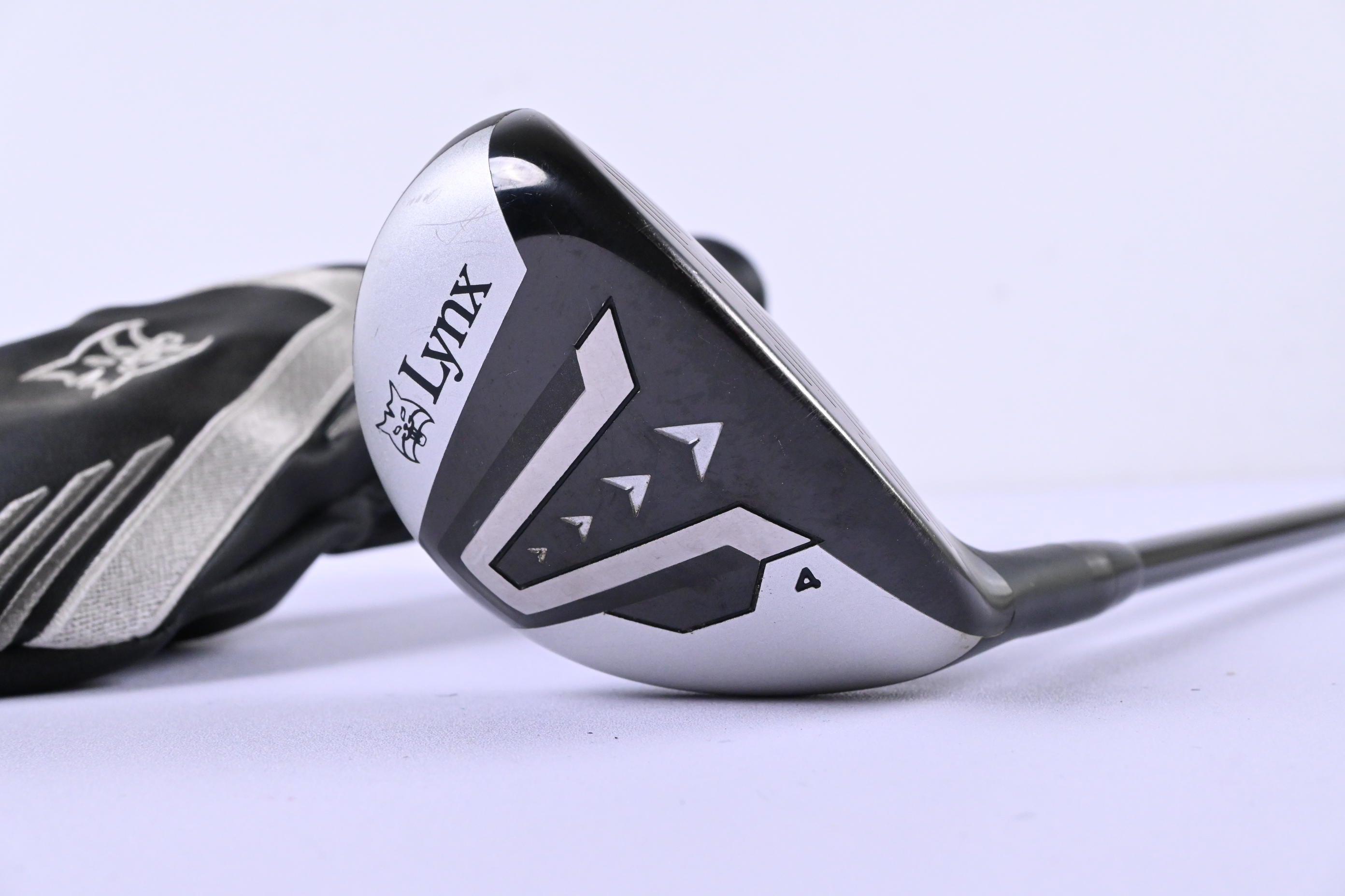 Lynx Predator #4 Hybrid / 19 Degree / Regular Flex Lynx Predator 50 Shaft