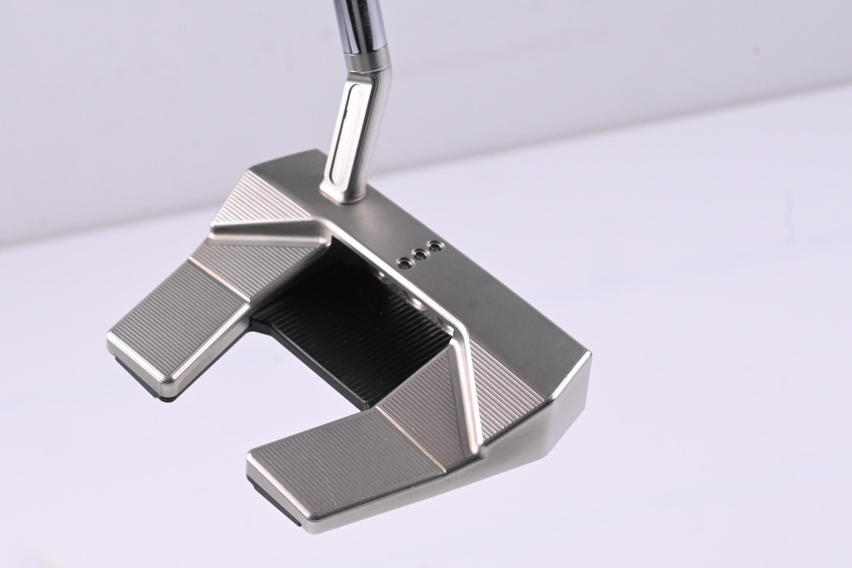 Scotty Cameron 2024 Phantom 5.5 Putter / 34 Inch