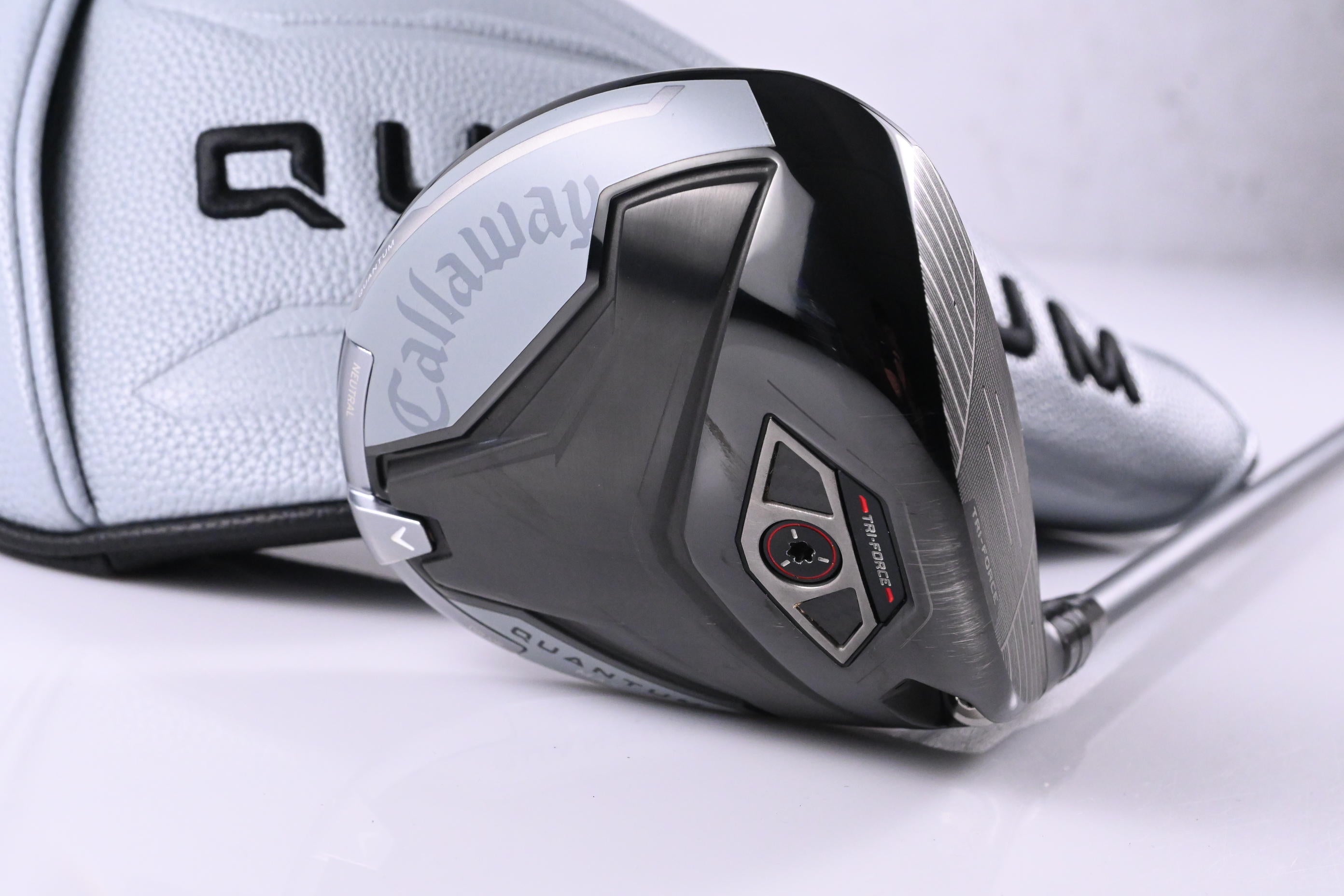 Callaway Quantum Max Drivers / 9 Degree / Stiff Flex Denali Frost Silver 50