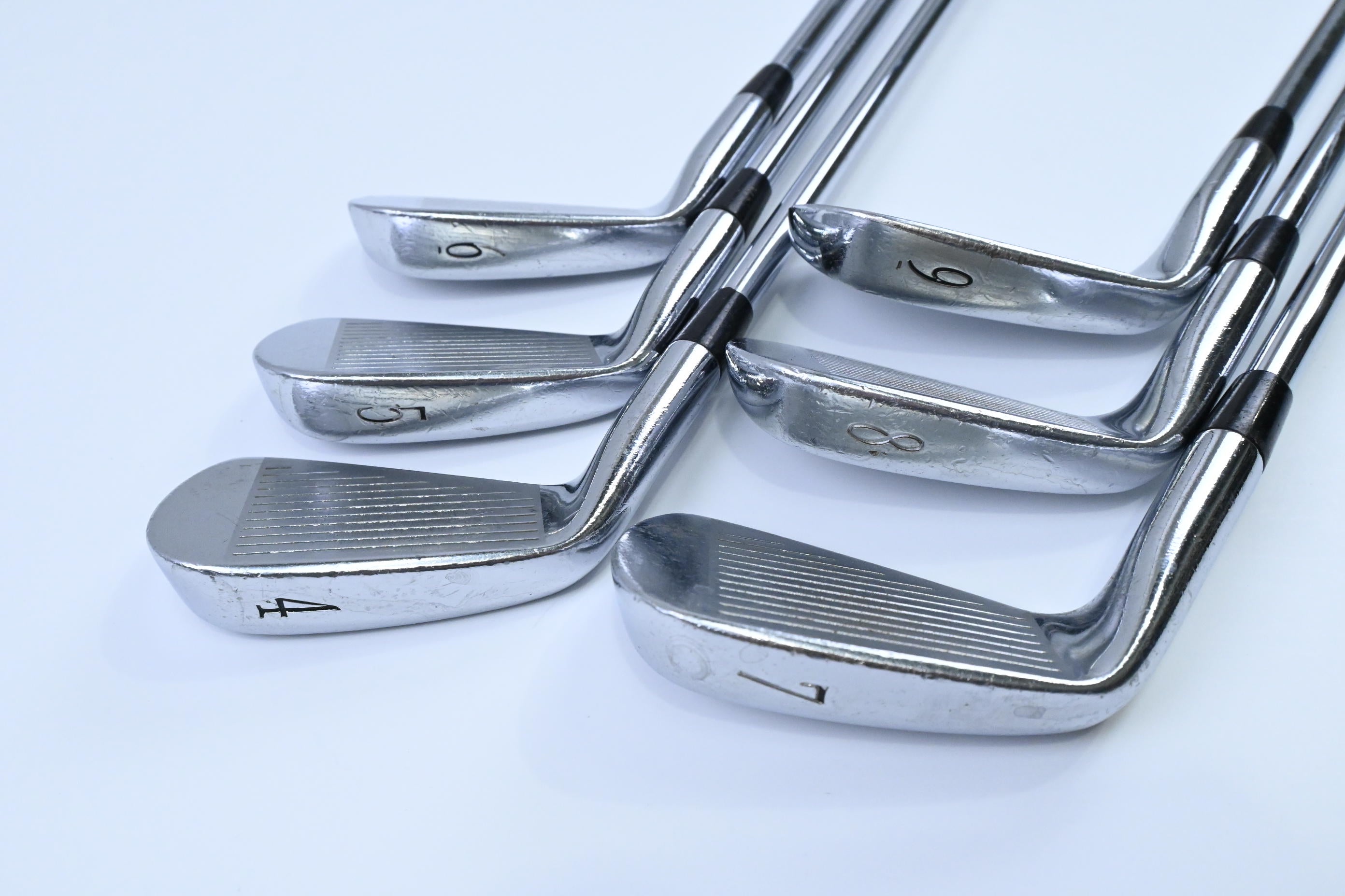 Mizuno MP-30 Irons / 4-9 / Regular Flex Dynamic Gold Lite R300 Shafts