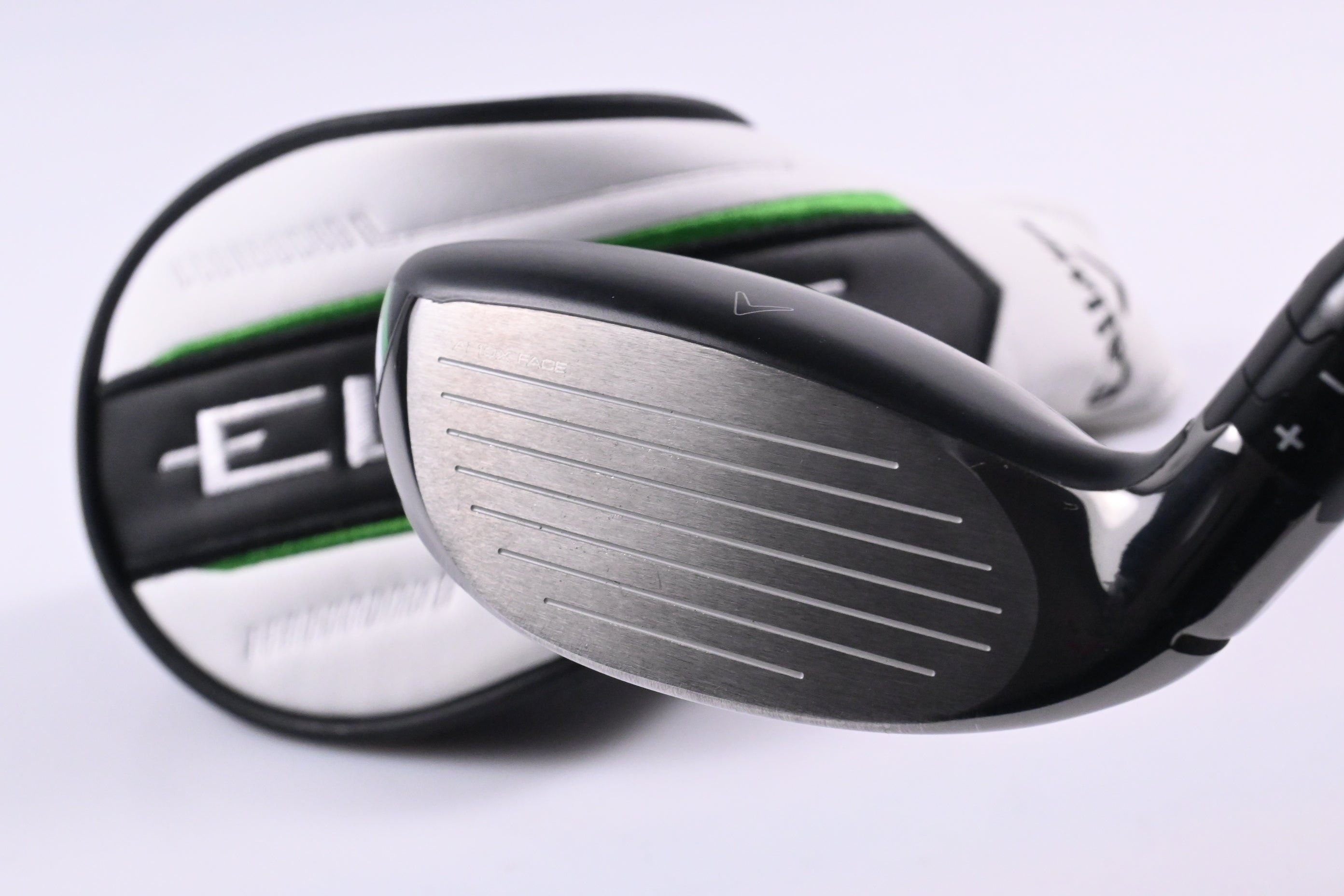 Callaway Elyte X #4 Hybrid / 21 Degree / Regular Flex Denali Charcoal 60 Shaft
