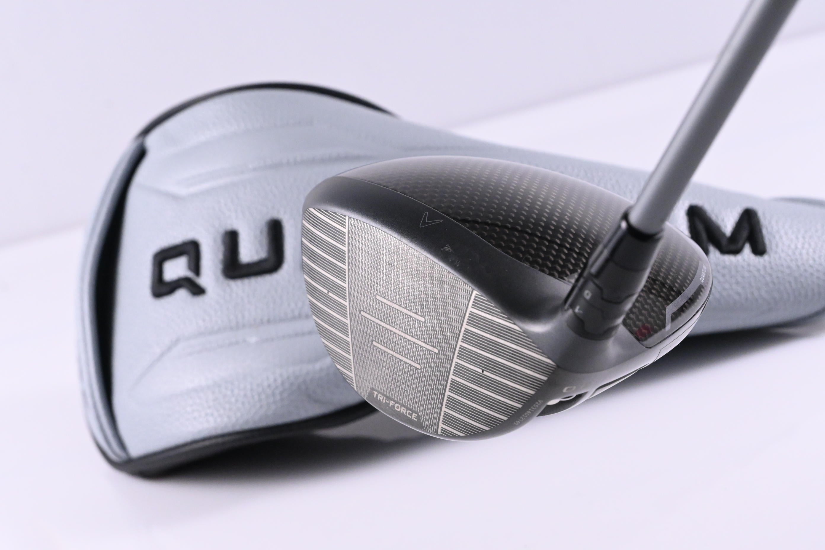 Callaway Quantum Max Drivers / 9 Degree / Stiff Flex Denali Frost Silver 50