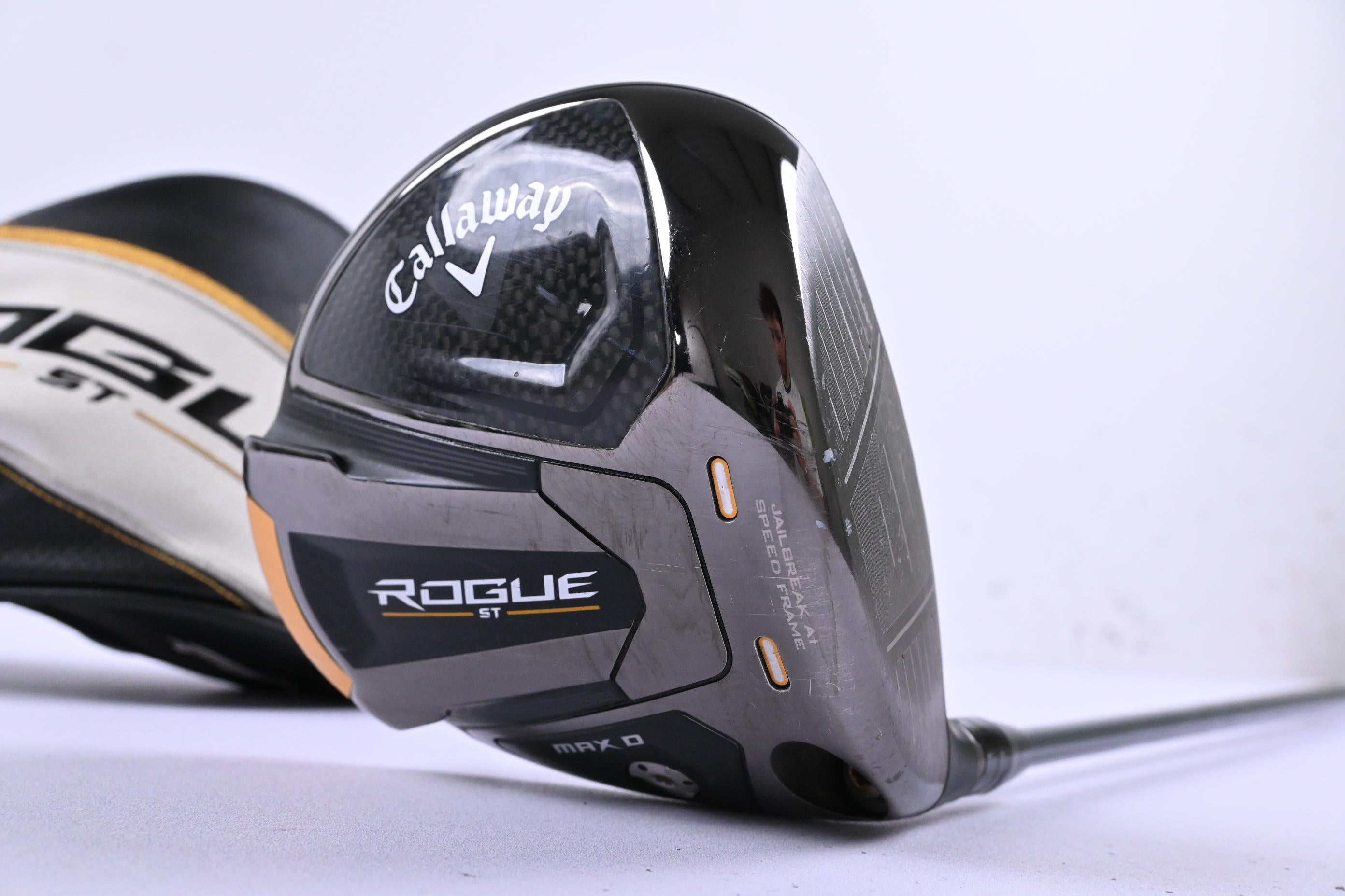 Callaway Rogue ST MAX D Driver / 10.5 Degree / Regular Flex HZRDUS T800 55 Shaft