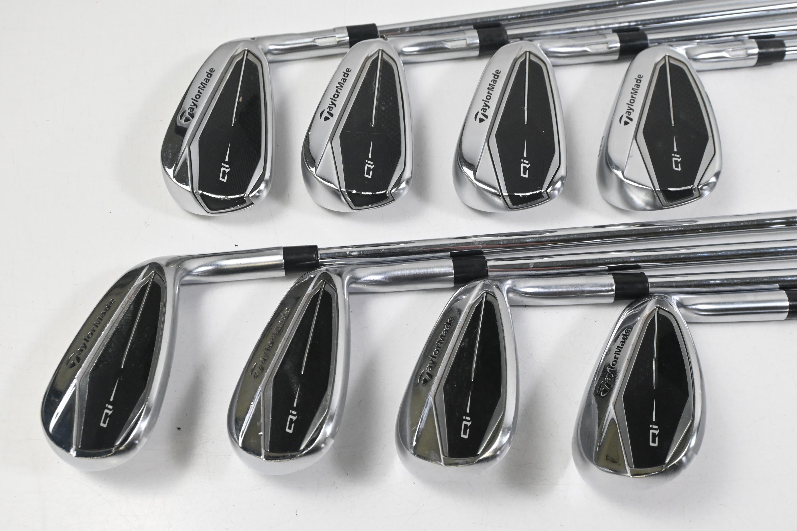 Taylormade Qi Irons / 5-PW+GW+SW / Regular Flex KBS MAX MT 85 Shafts
