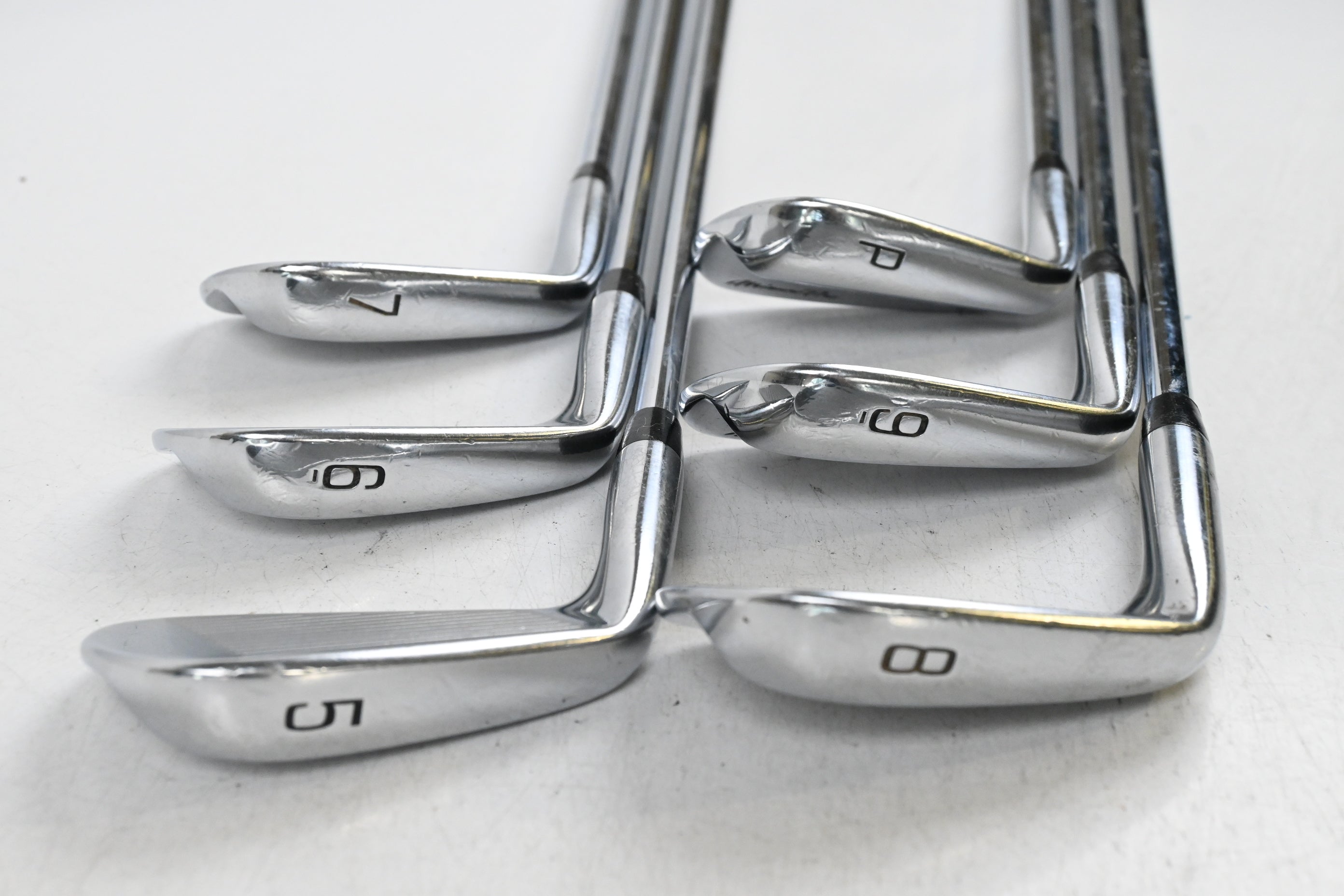 Mizuno Pro 221 Irons / 5-PW / Stiff Flex Project X Shafts