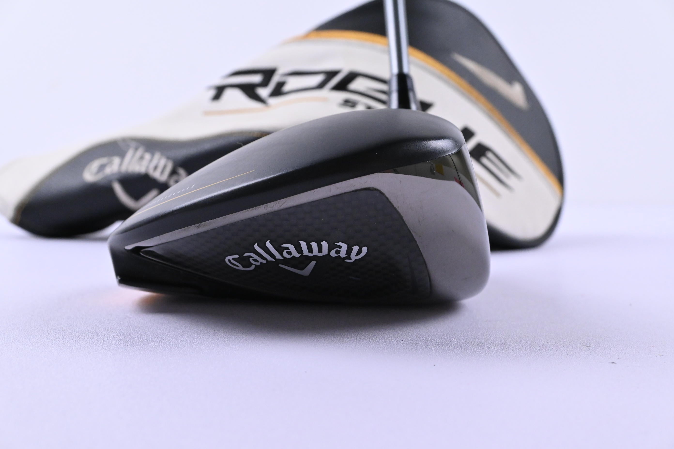 Callaway Rogue ST MAX D Driver / 10.5 Degree / Regular Flex HZRDUS T800 55 Shaft