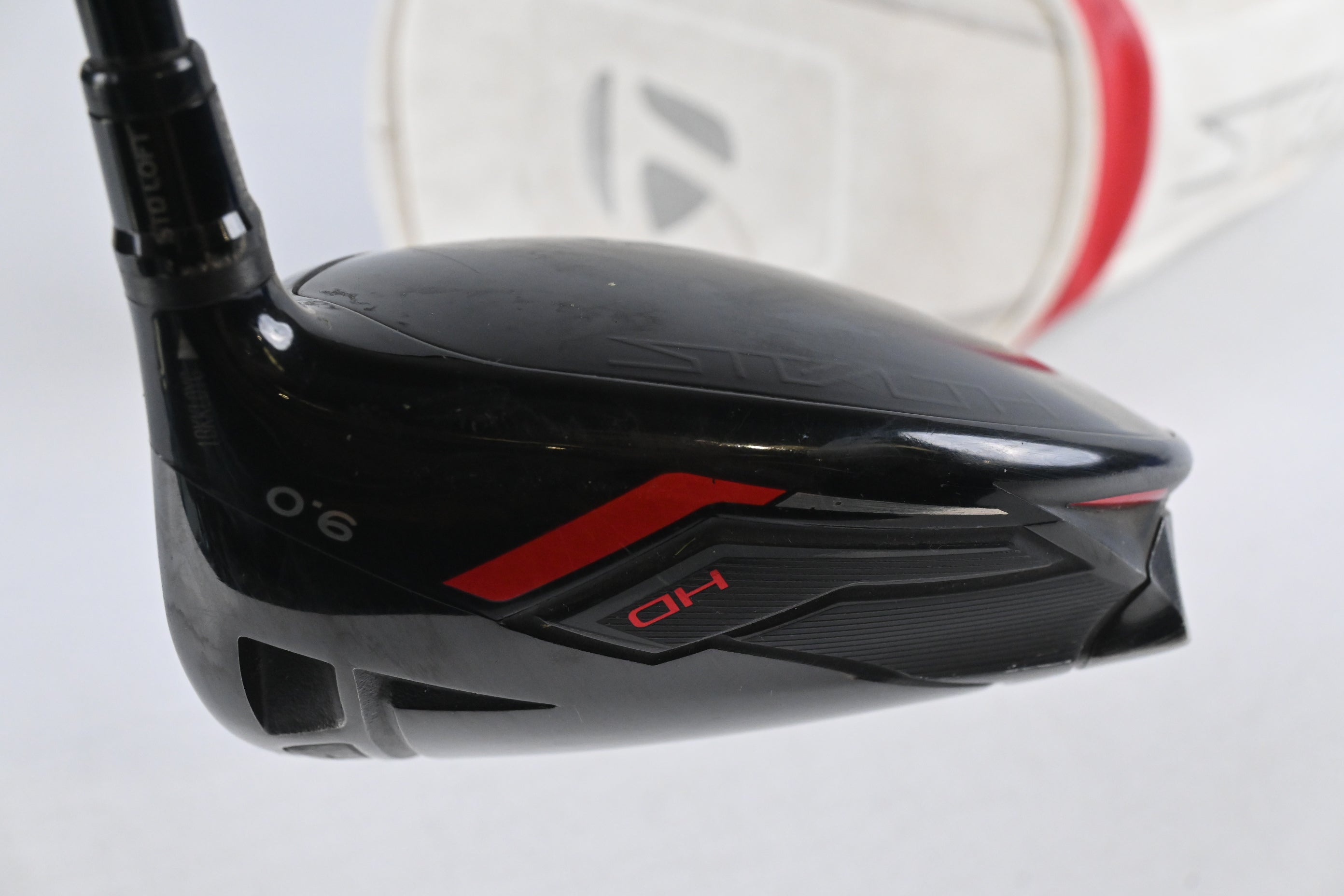 Taylormade Stealth HD Driver / 9 Degree / Regular Flex Fujikura Ventus 5 Shaft